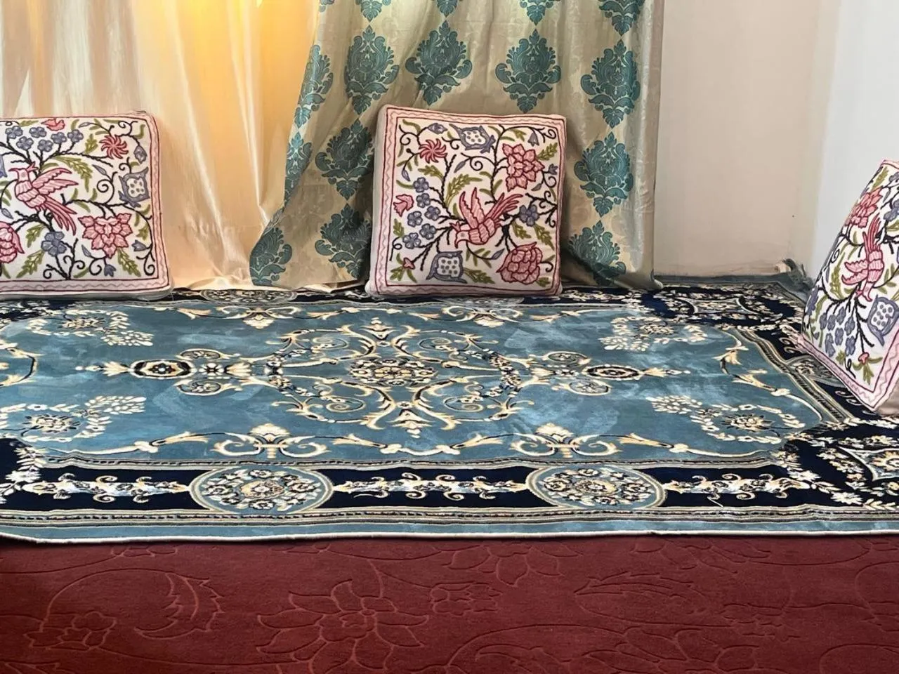 Seating area in Al Mubeen home stay