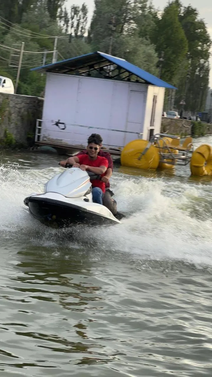 Lake view in Al Mubeen home stay