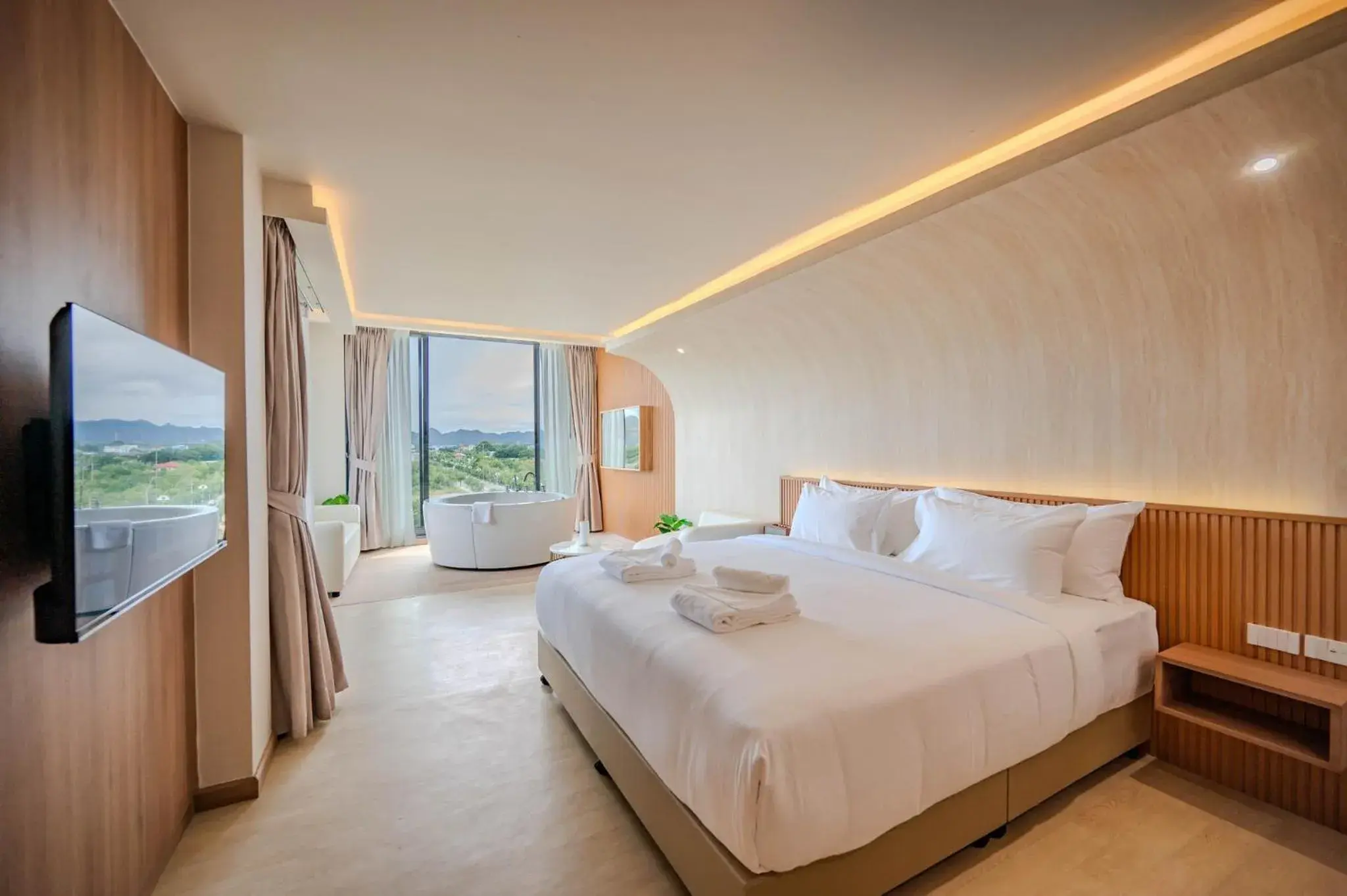 Deluxe King Room in G9 HOTEL Kanchanaburi Deluxe King Room in G9 HOTEL Kanchanaburi