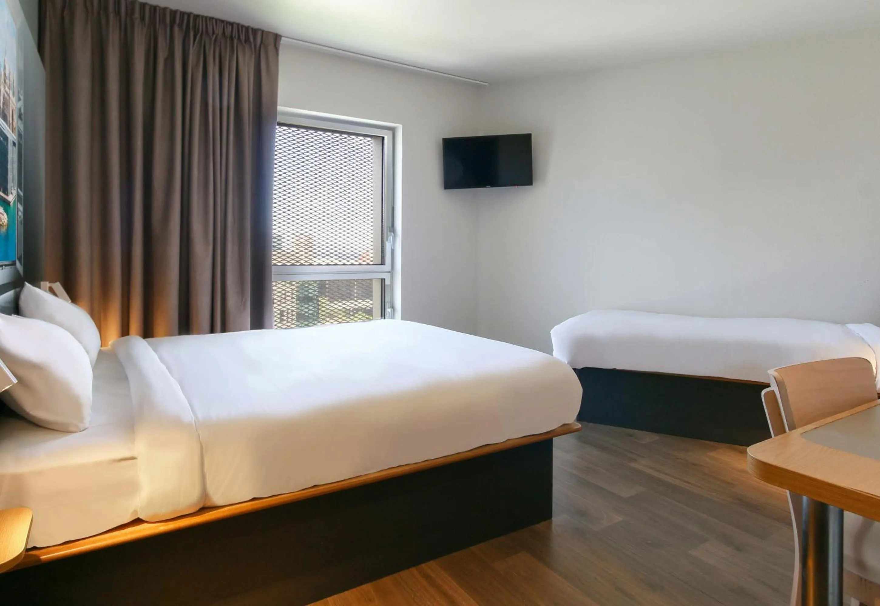 Bedroom, Bed in B&B HOTEL Marseille Euromed