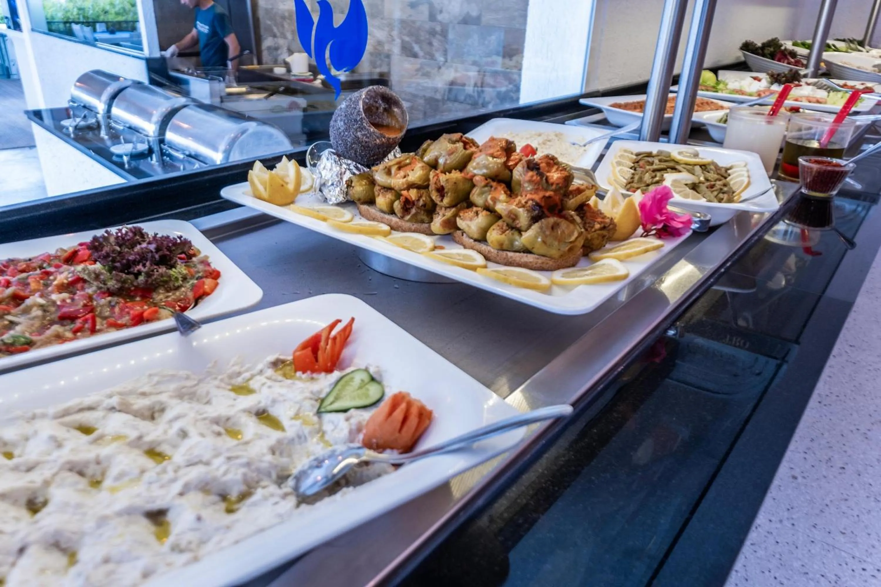 Food in Paloma Family Club