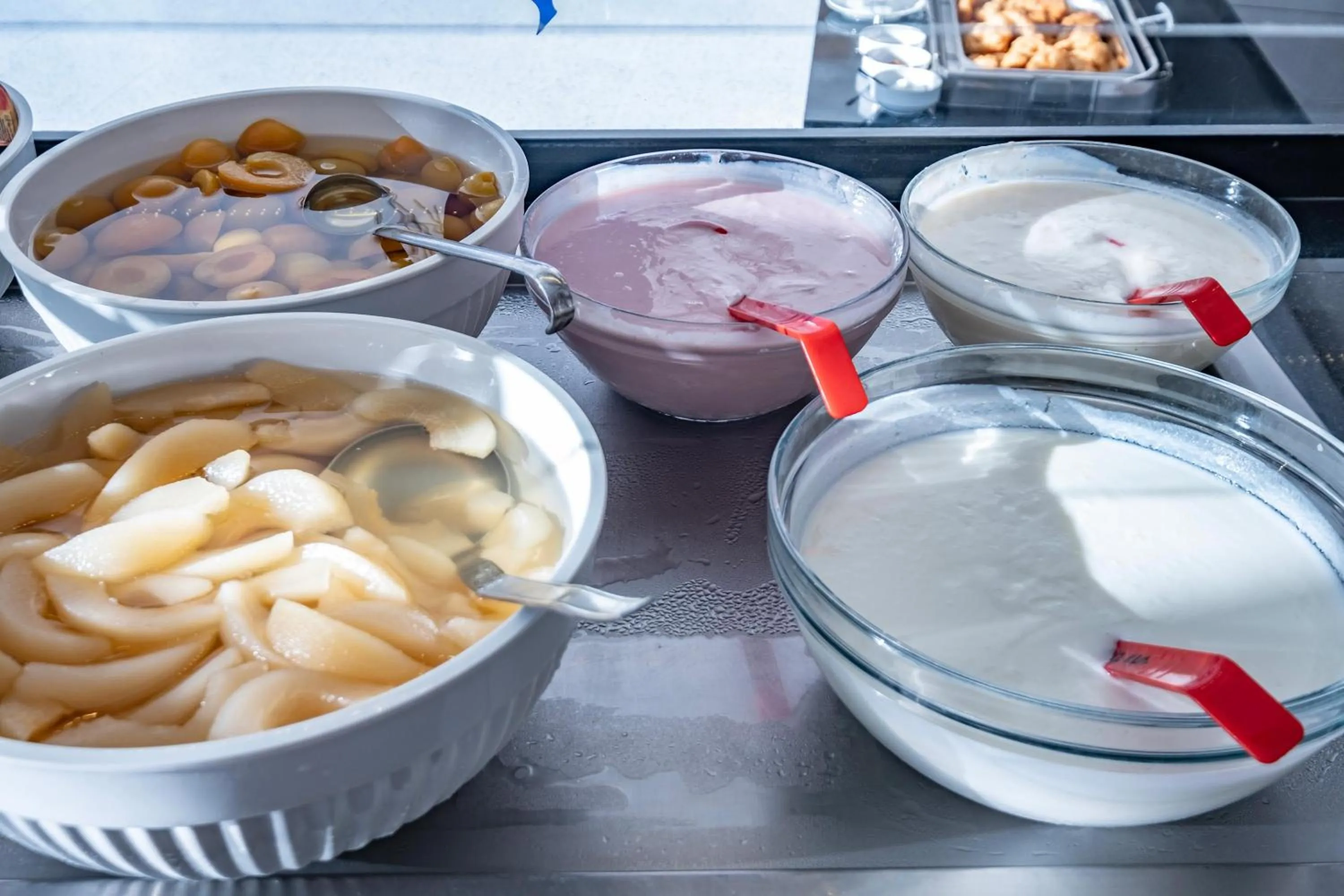 Food in Paloma Family Club