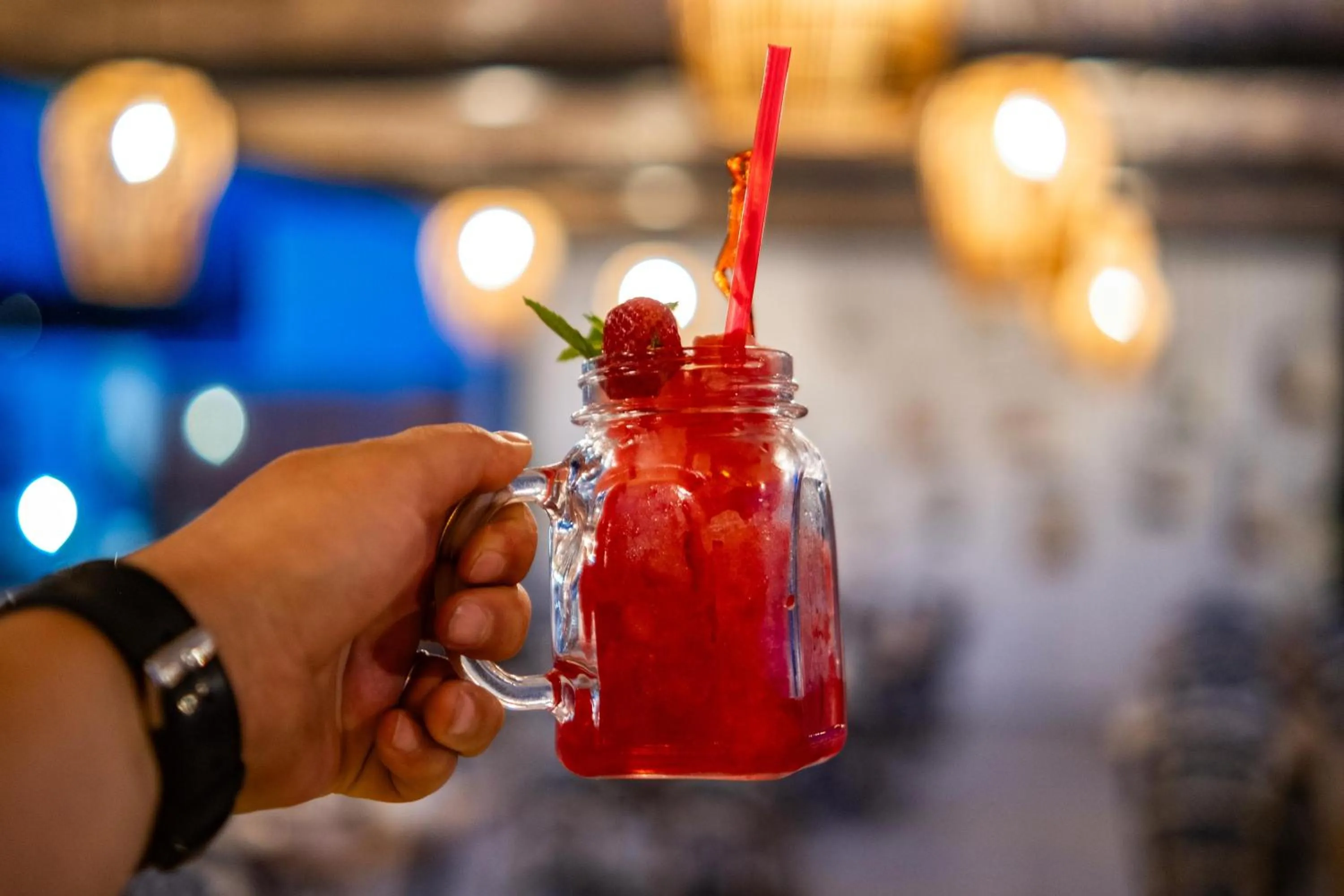 Drinks in Paloma Family Club