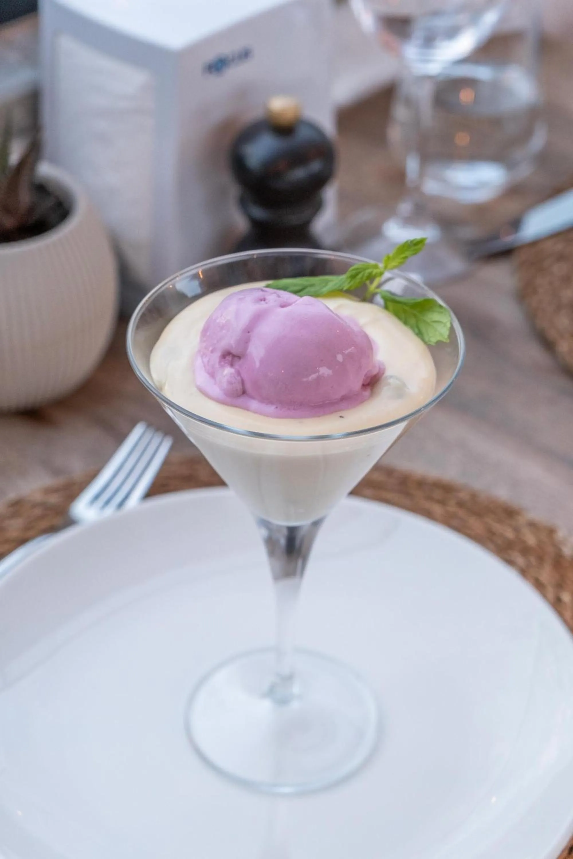 Food and drinks in Paloma Family Club