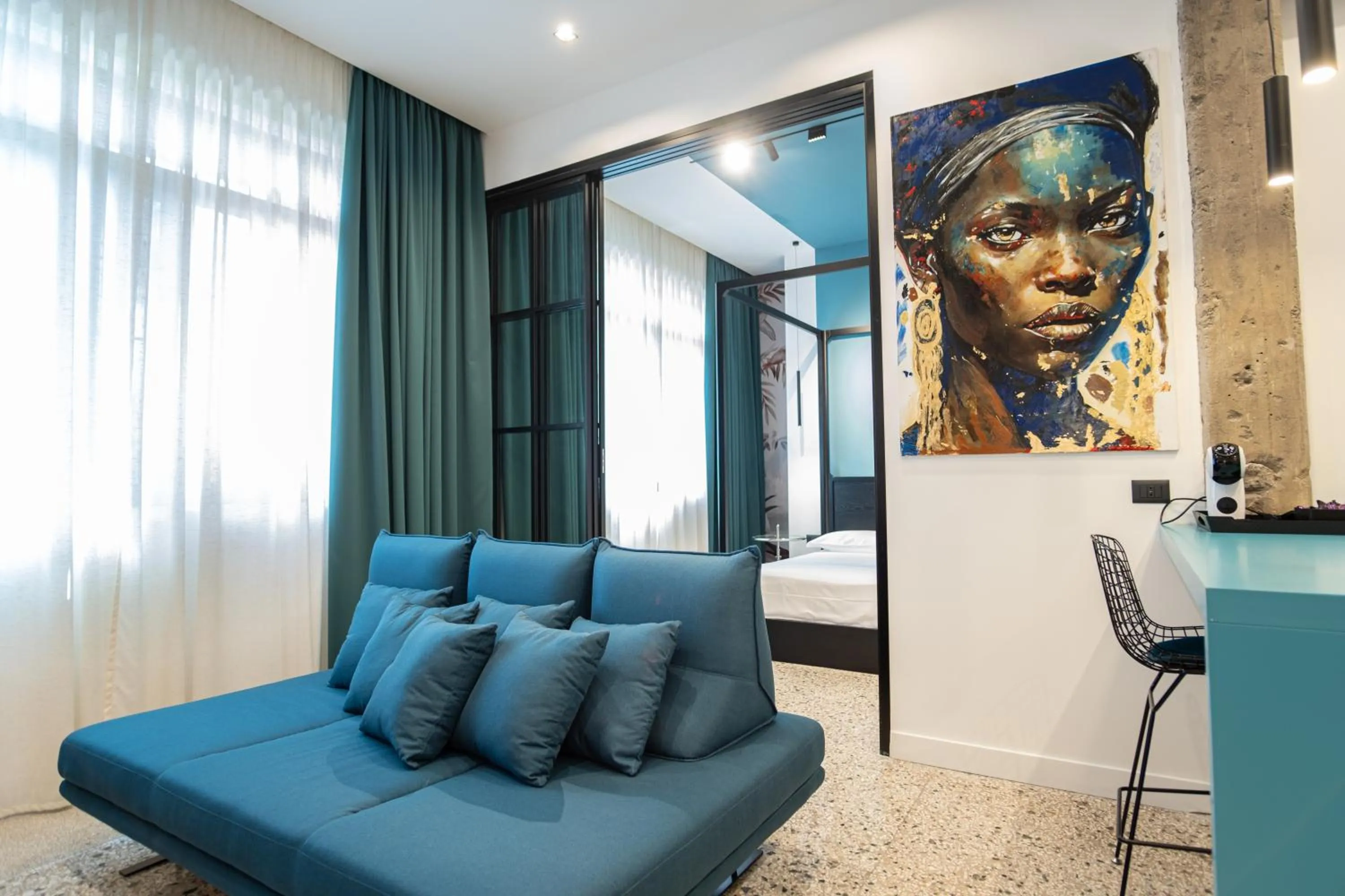 TV and multimedia in Palazzo Sebeto