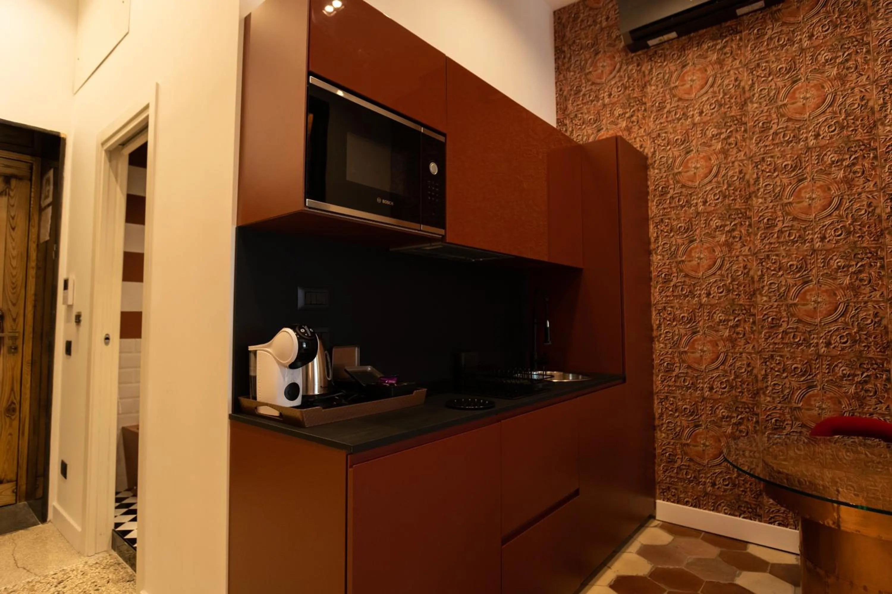 Coffee/tea facilities in Palazzo Sebeto