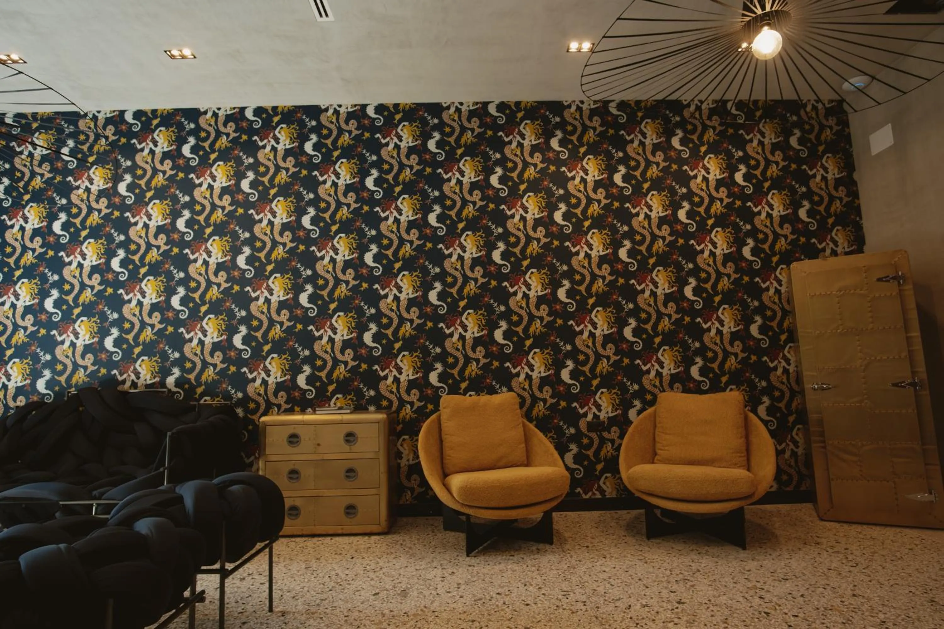 Communal lounge/ TV room in Palazzo Sebeto