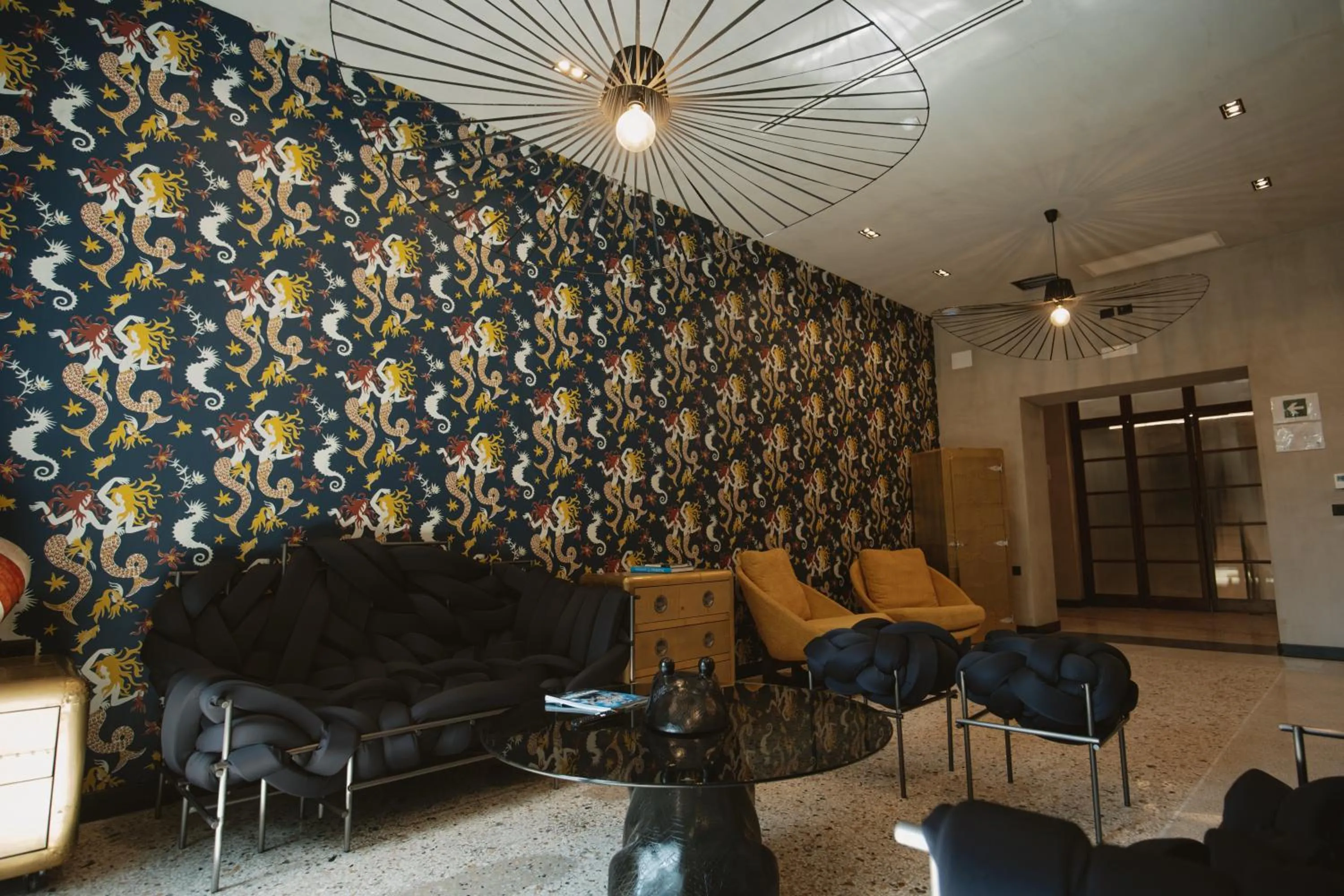 Communal lounge/ TV room in Palazzo Sebeto