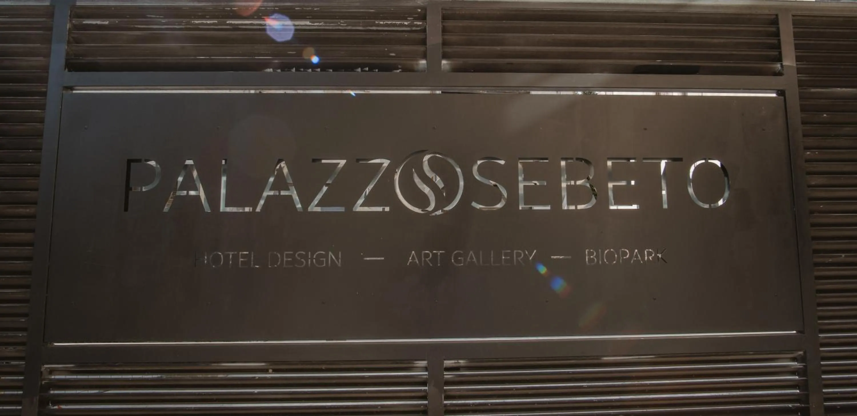 Property logo or sign in Palazzo Sebeto