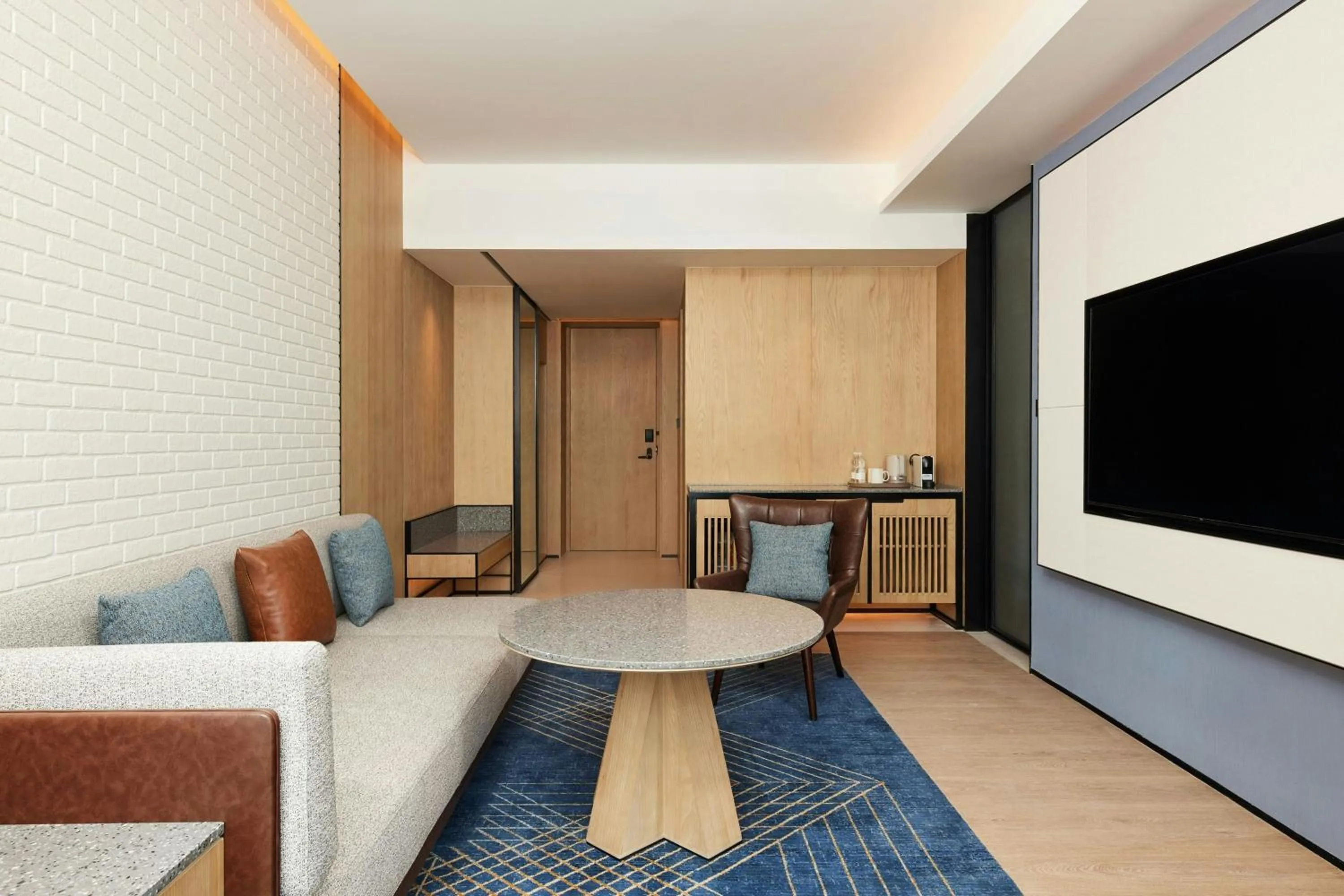 Living room in Four Points by Sheraton Shanghai International Tourism and Resorts Zone