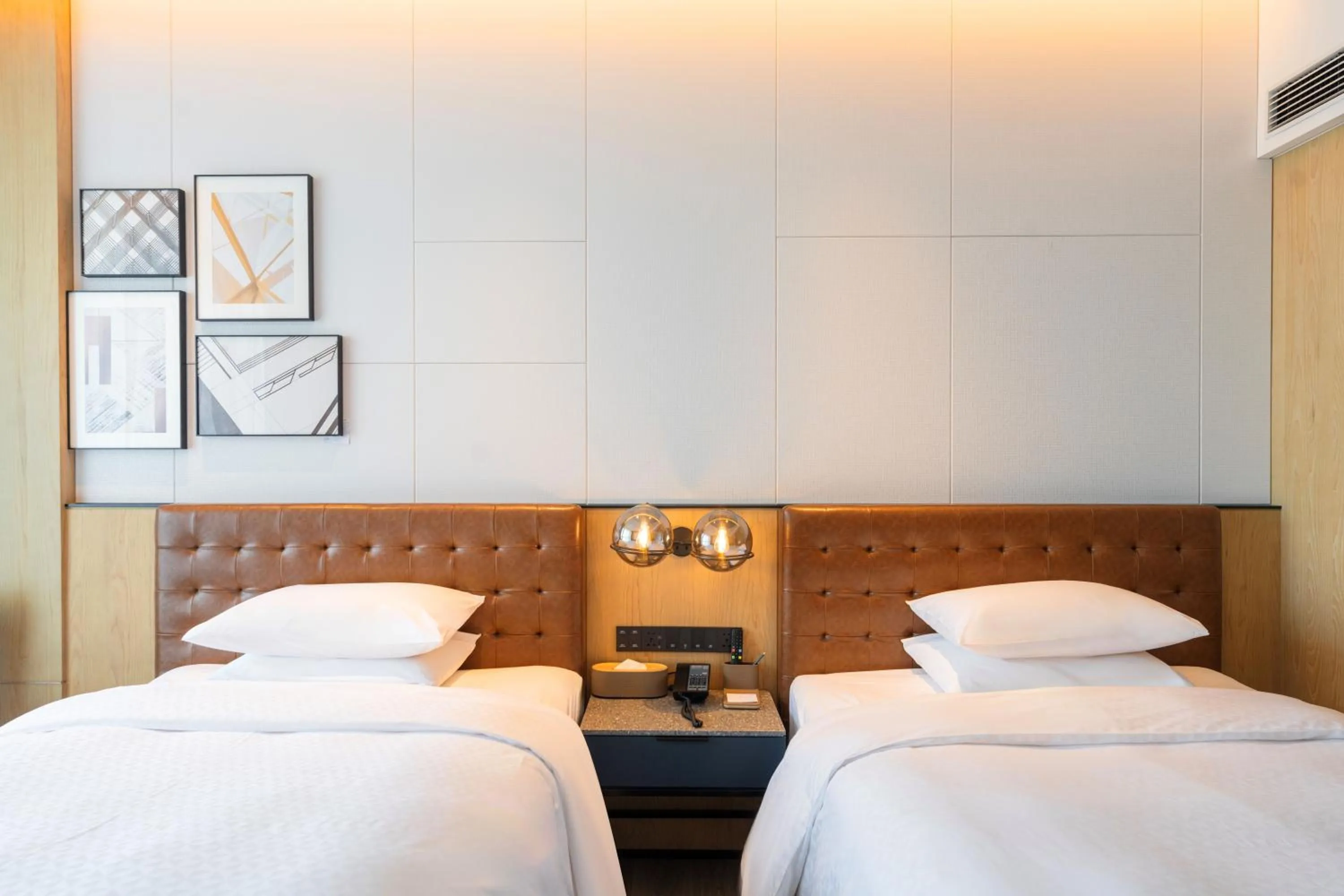 Decorative detail, Bed in Four Points by Sheraton Shanghai International Tourism and Resorts Zone