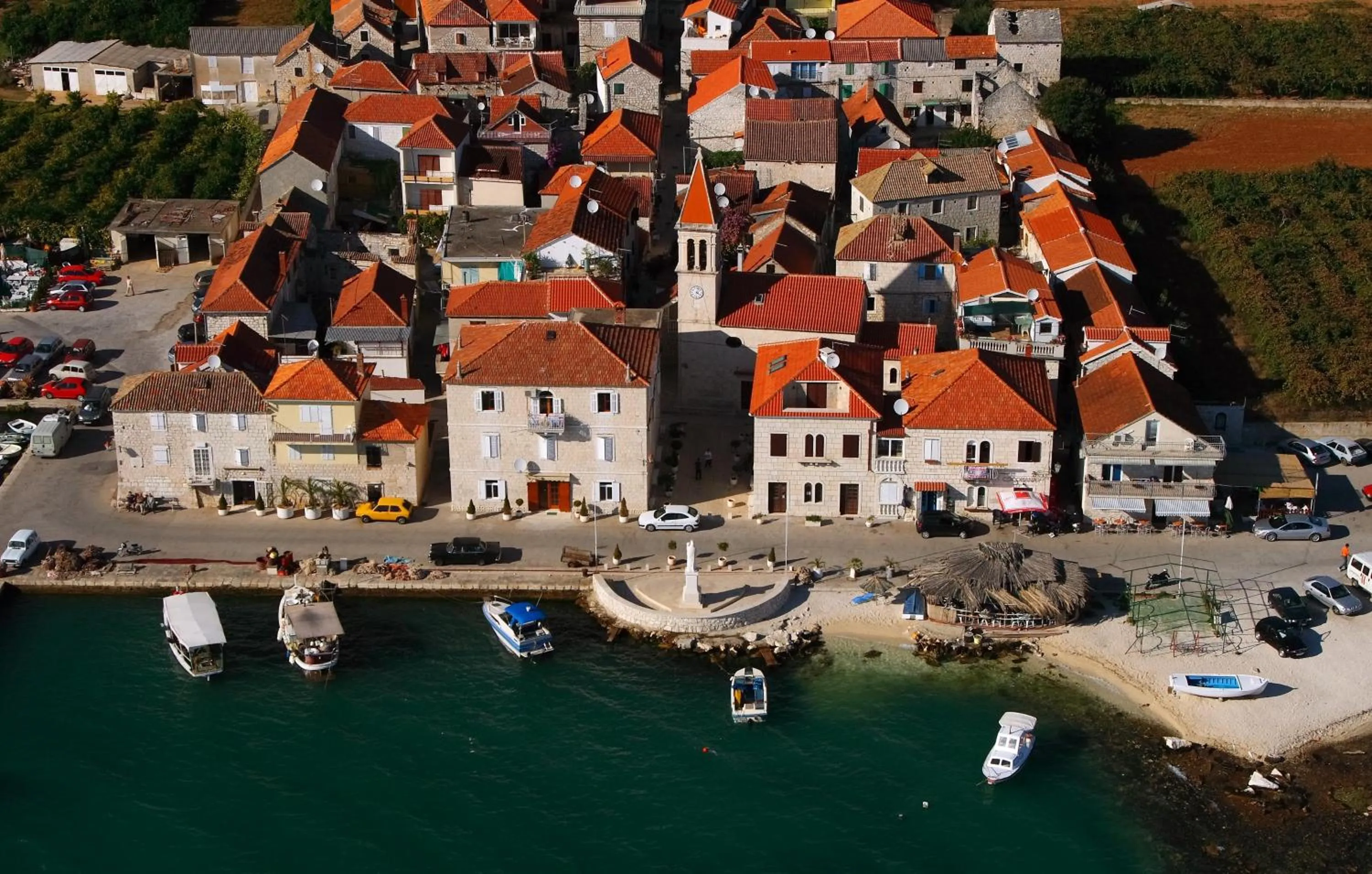 Area and facilities in Hotel Medena Budget