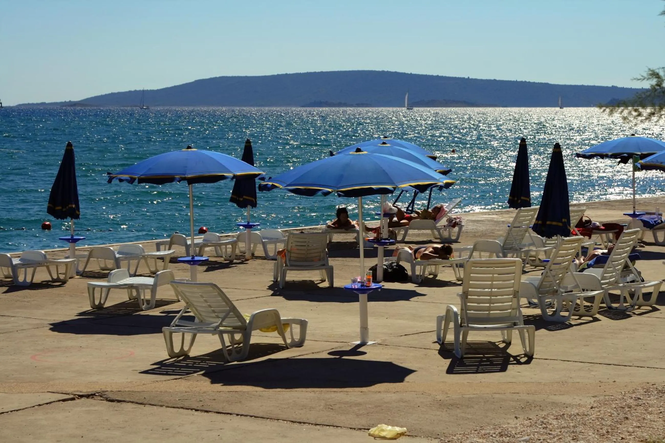 Beach in Hotel Medena Budget