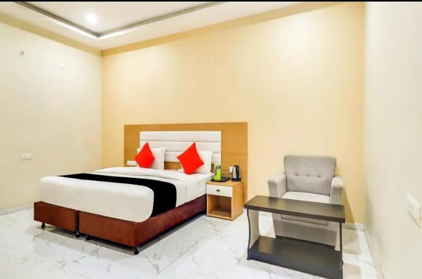 Bedroom in Hotel Hridaya Inn