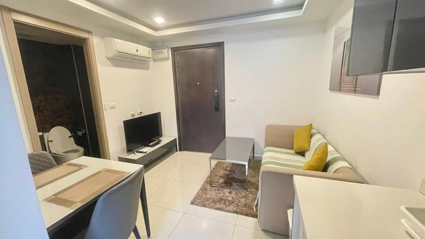 Arcadia beach continental