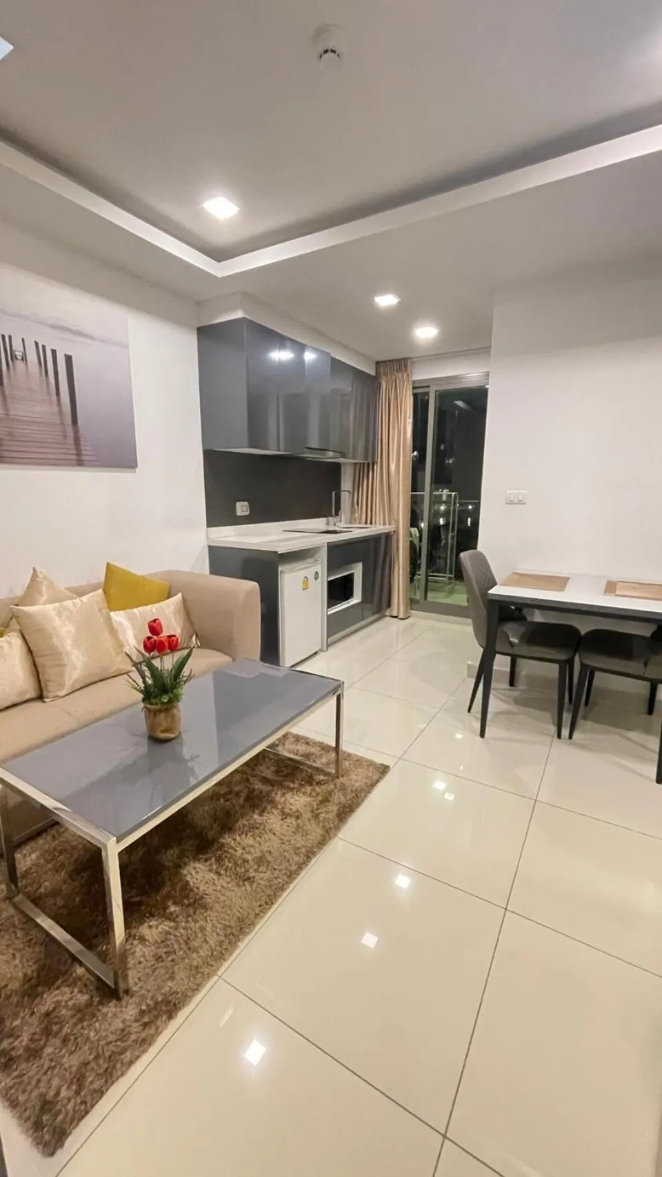 Arcadia beach continental