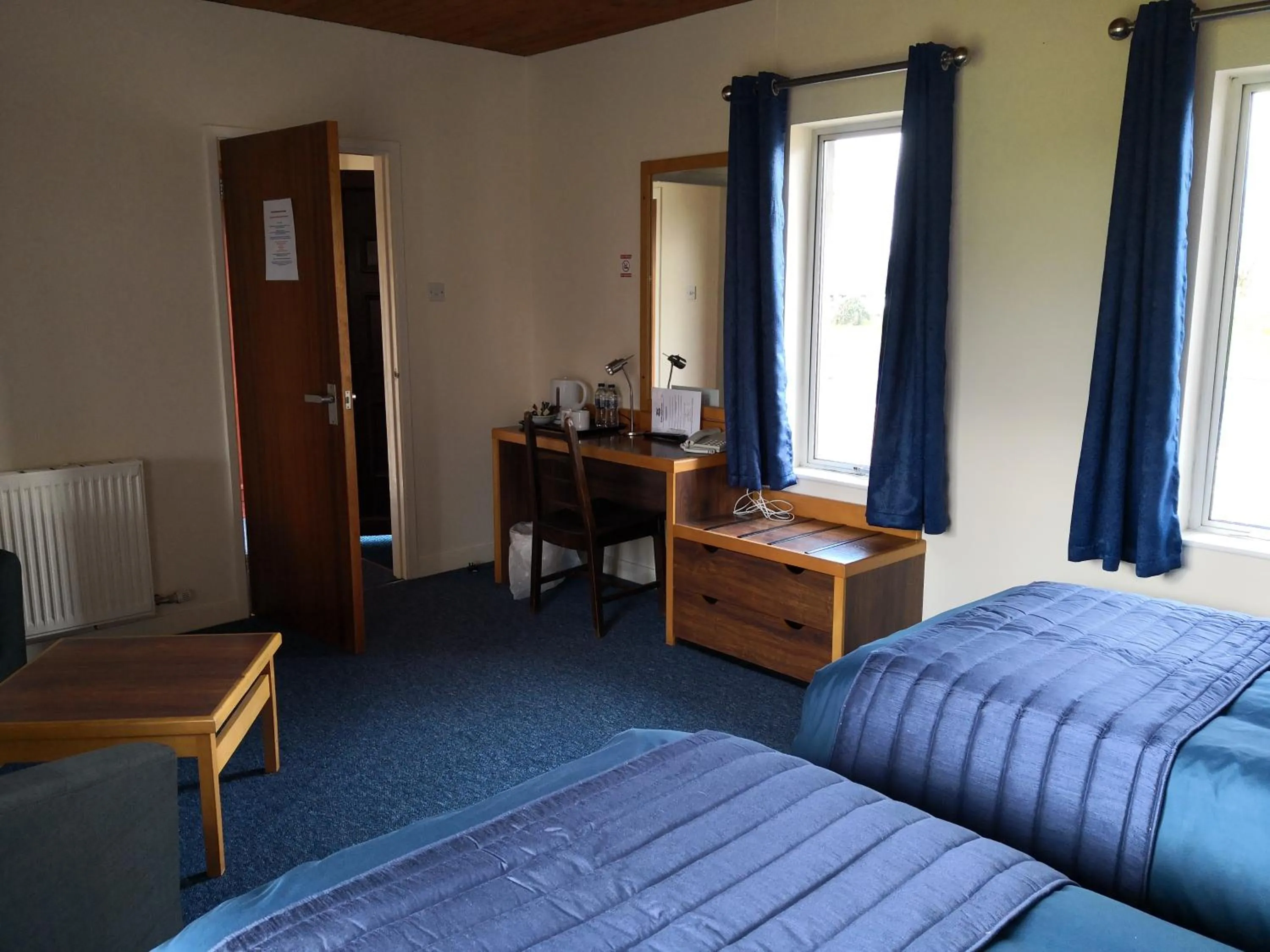 Forge Motel & Firehouse Restaurant