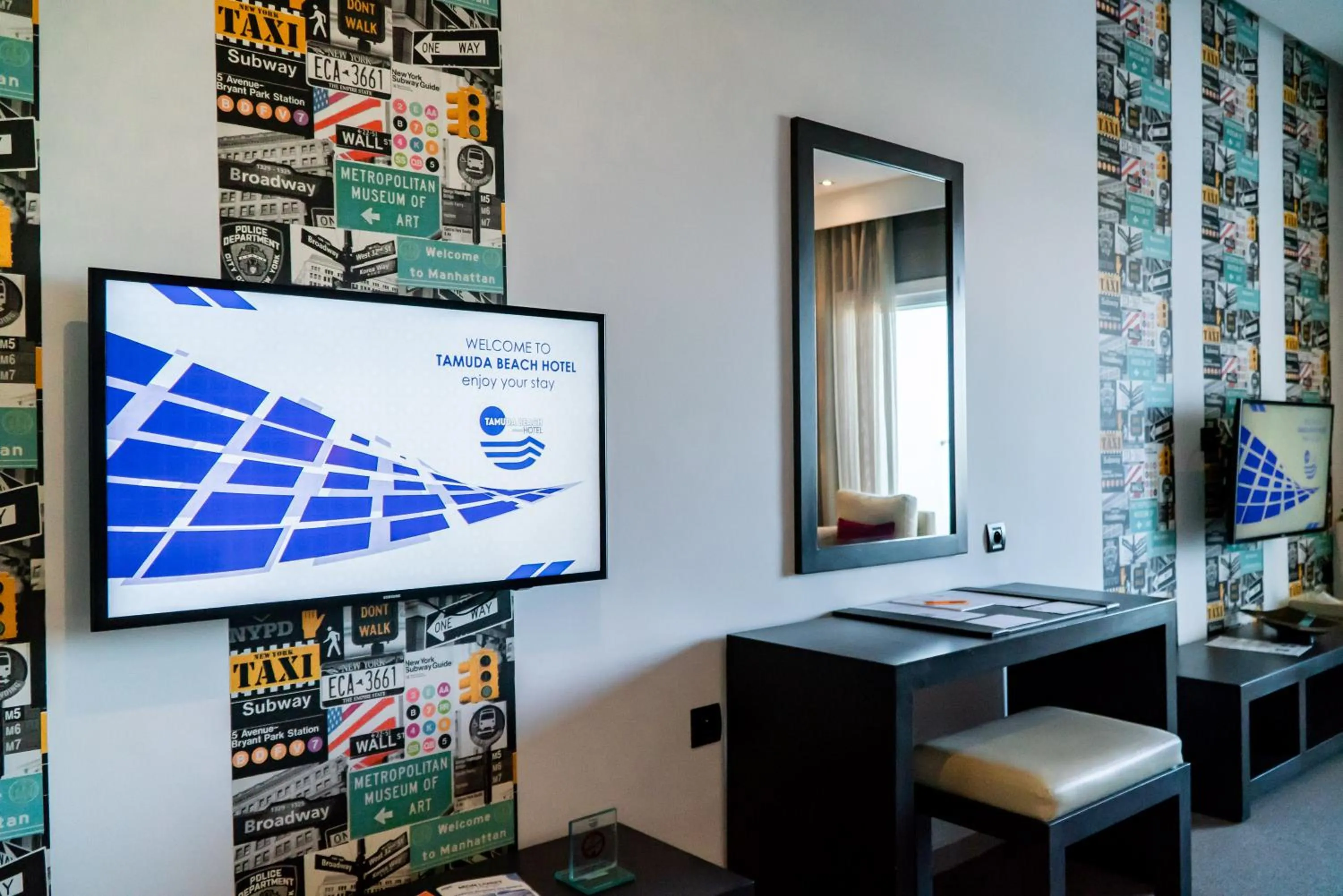 TV and multimedia in Hôtel Tamuda Beach