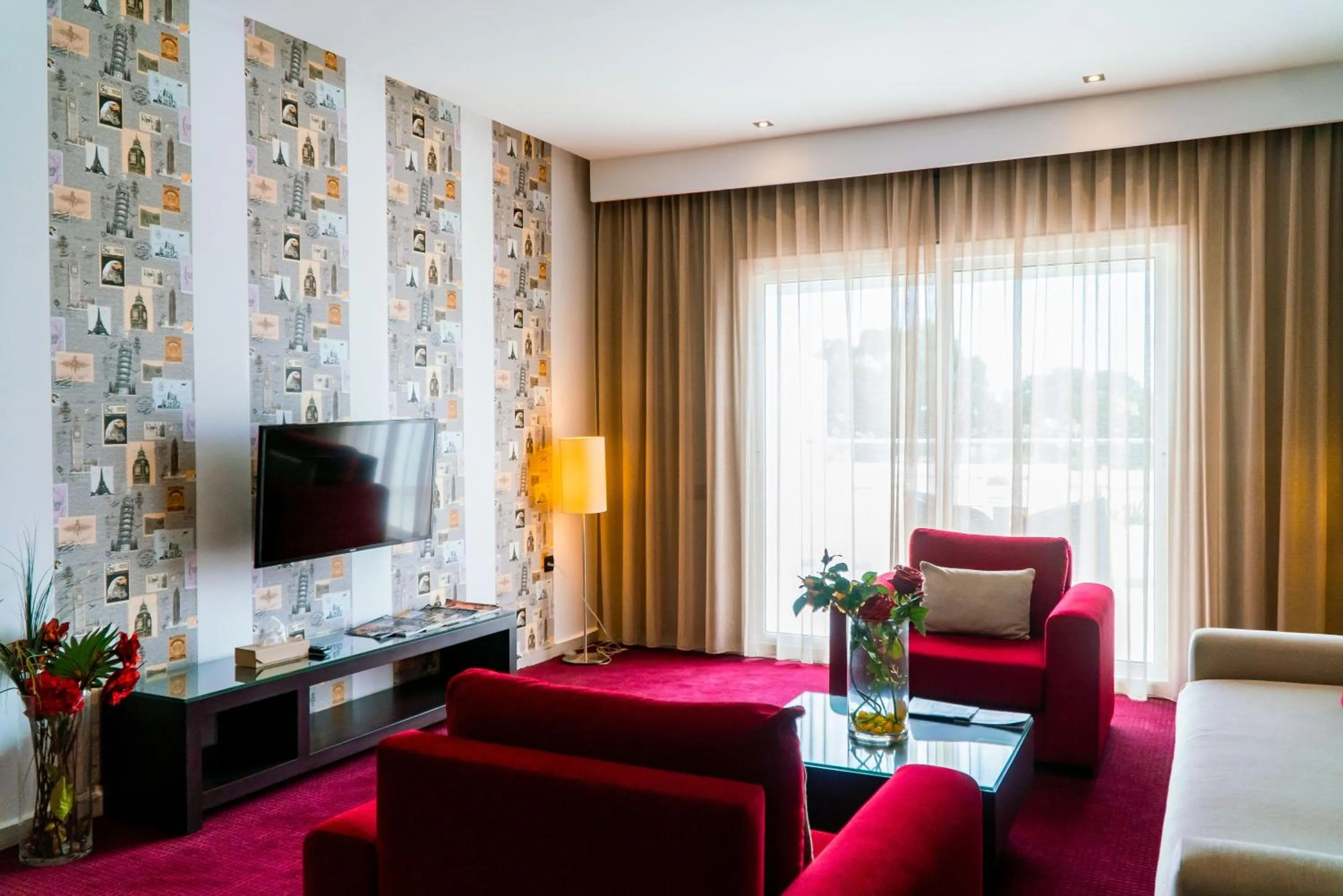 TV and multimedia in Hôtel Tamuda Beach