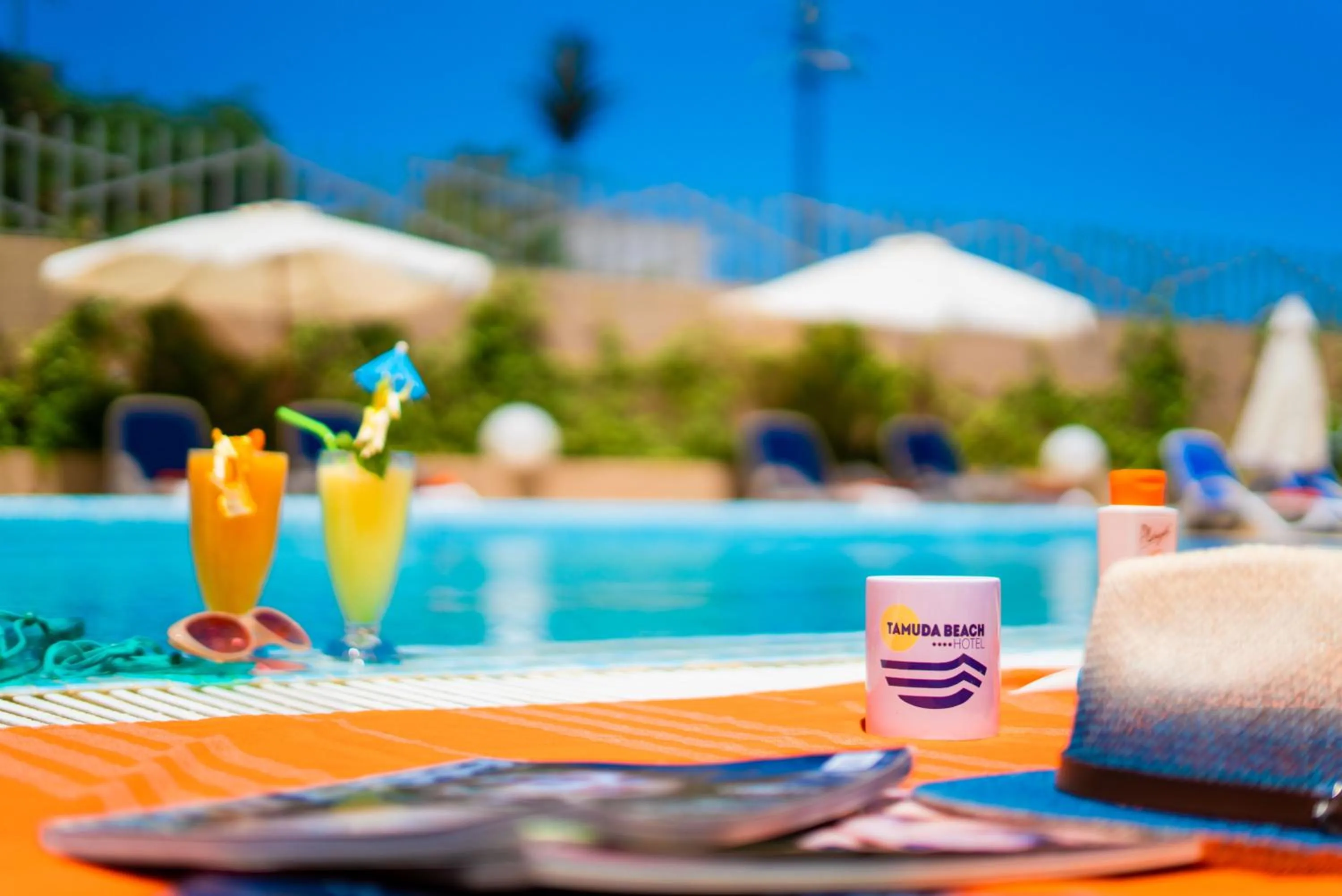 Swimming pool in Hôtel Tamuda Beach