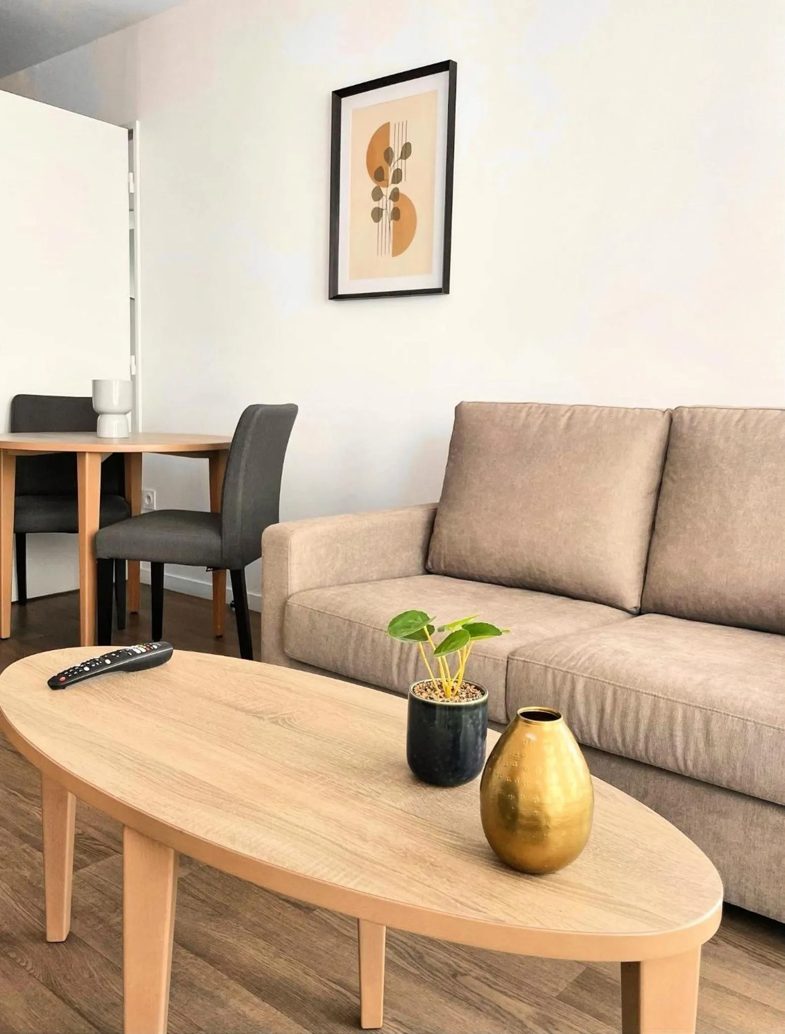 Living room in Zenao Appart'hôtels Wintzenheim