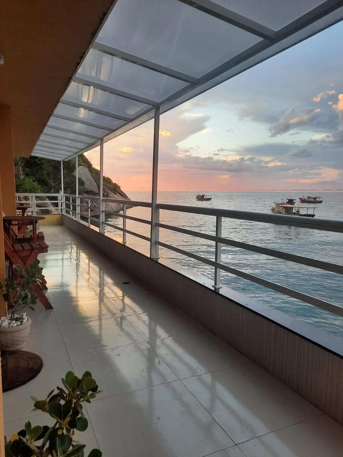 Balcony/Terrace in Pousada Ilha Bella