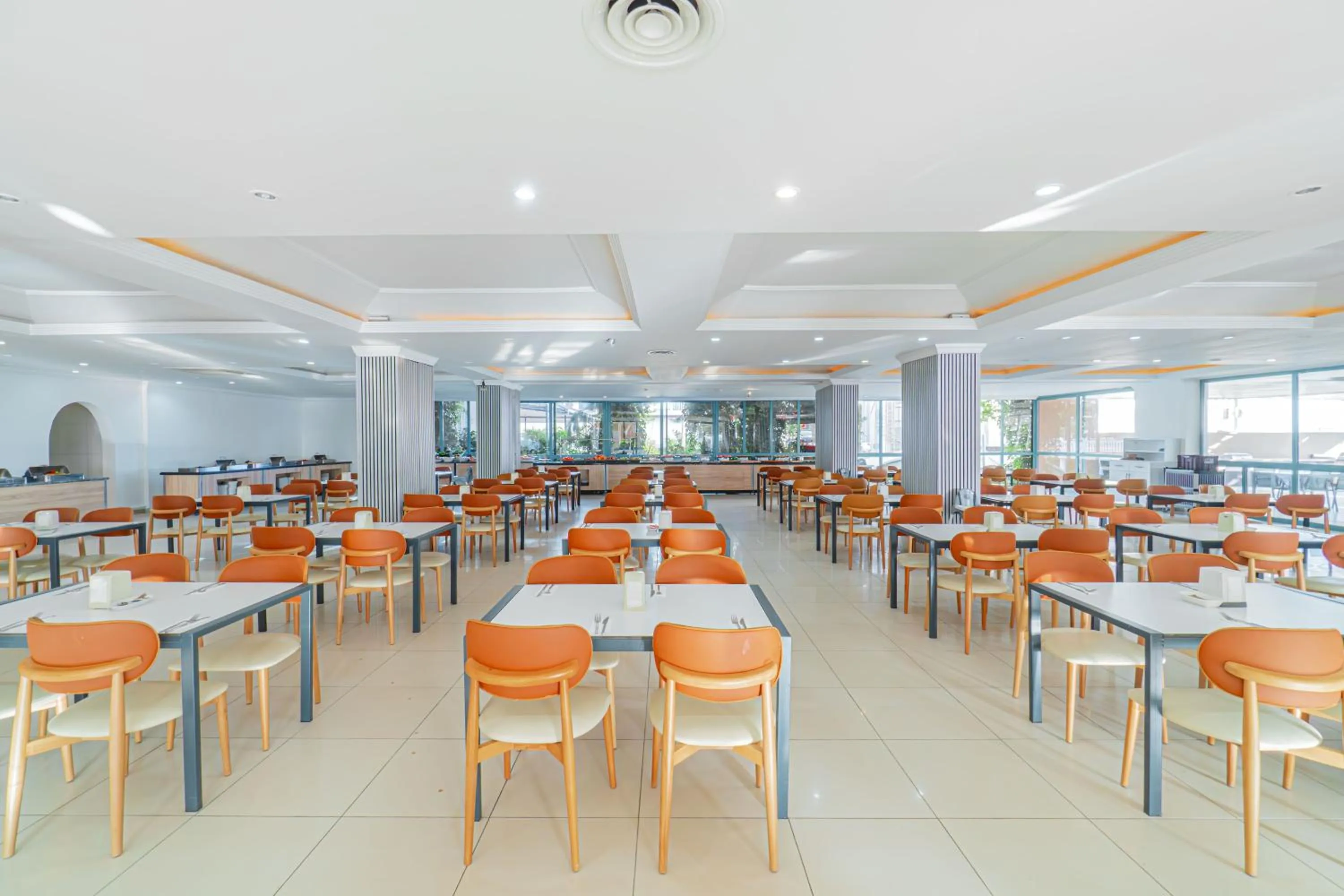 Restaurant/places to eat in Pyxis Point Hotel - All Inclusive