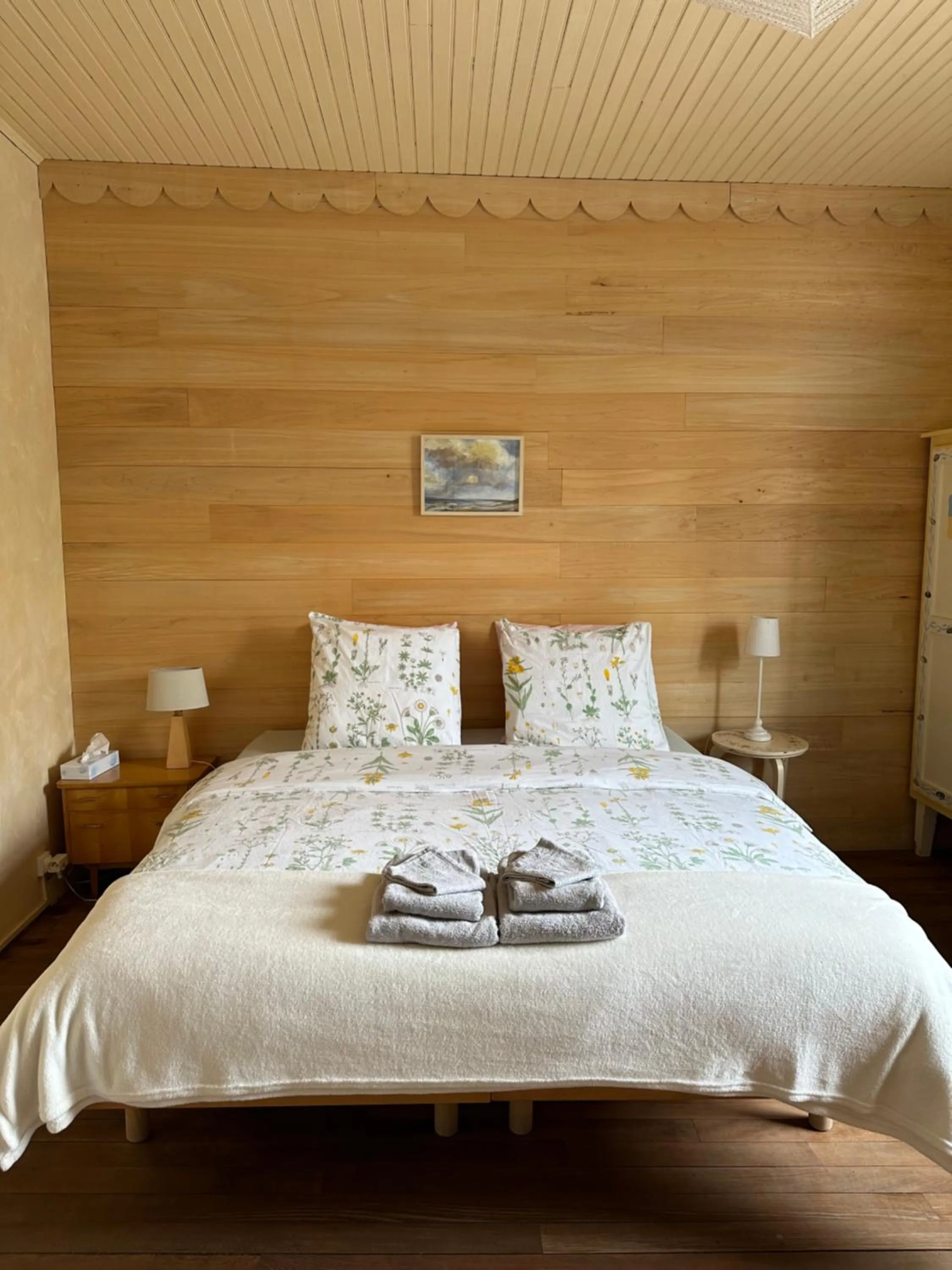 Bedroom, Bed in Sûn Chambres d'hôtes