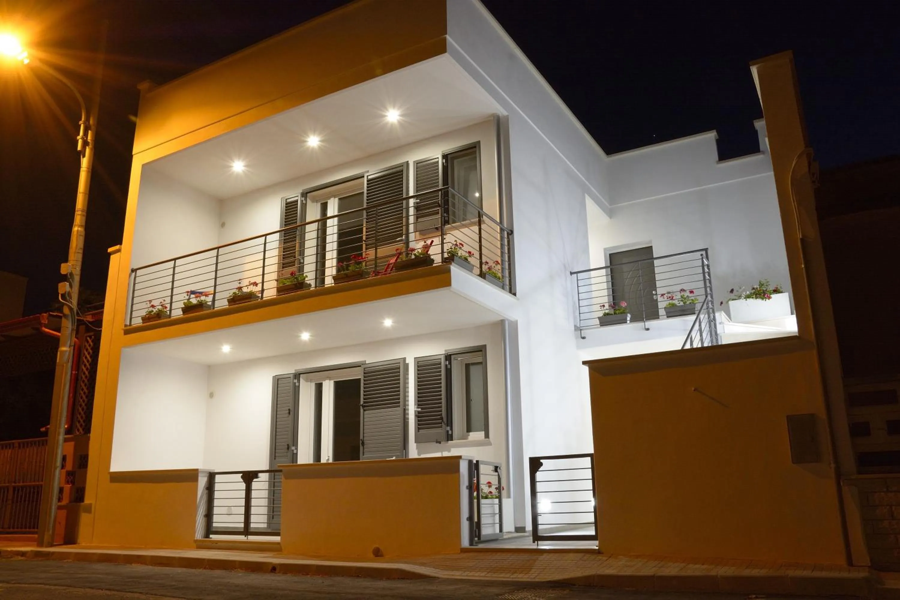 Facade/entrance in Baia Dell'Orso