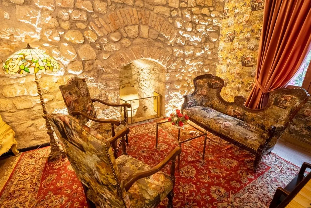 Living room in Castle Boutique Hotel