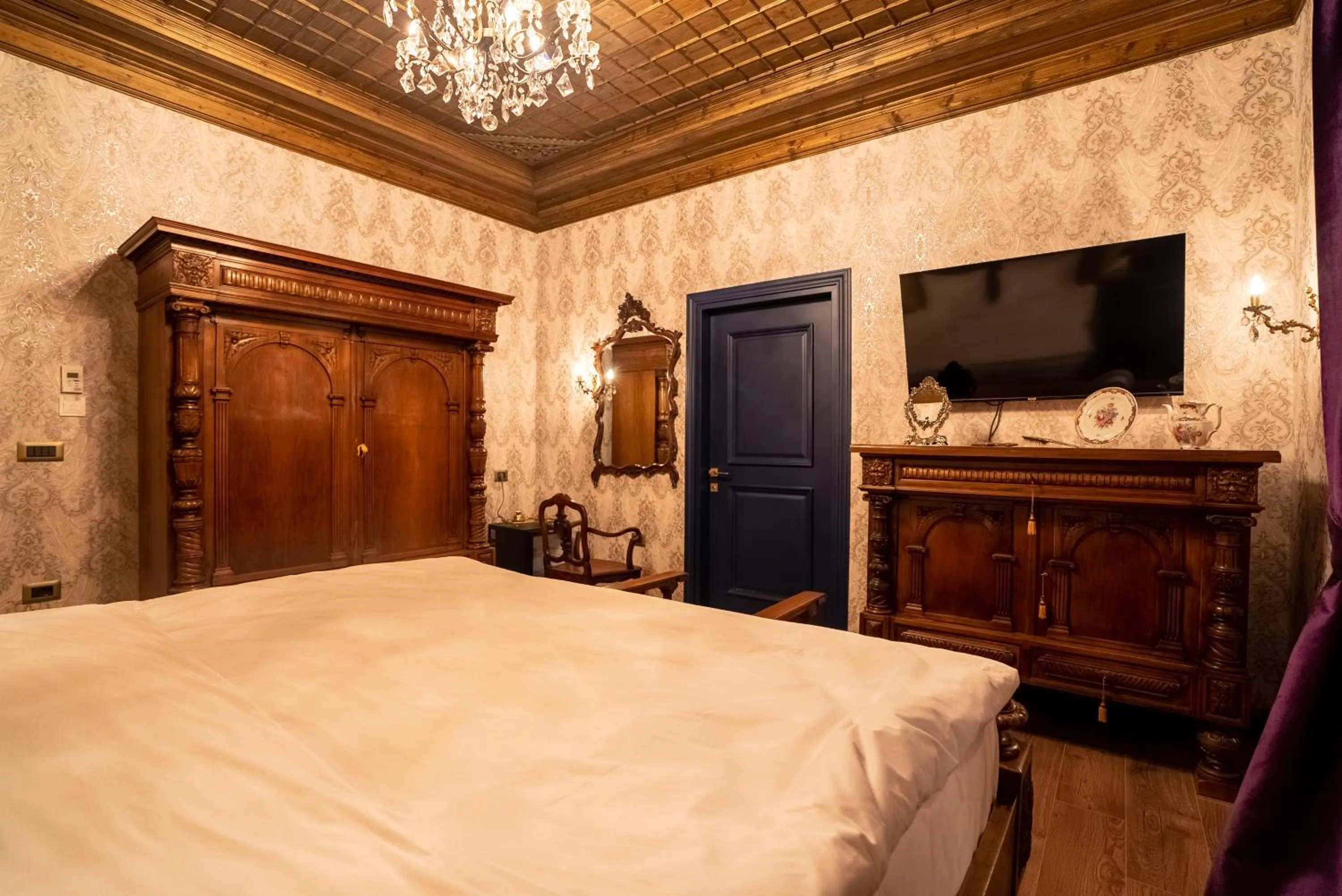 Bed in Castle Boutique Hotel