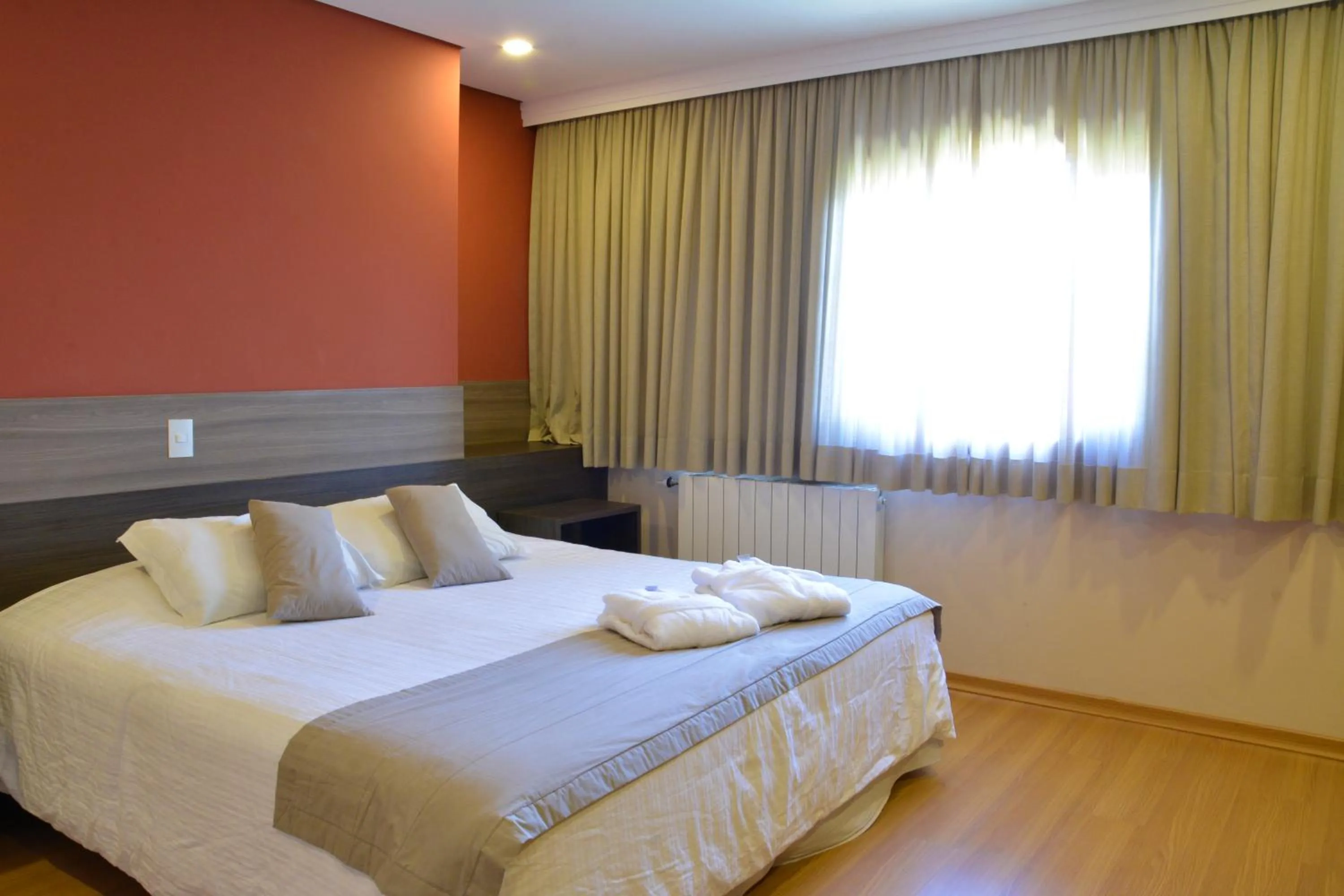 Photo of the whole room, Bed in Matsubara Pousada