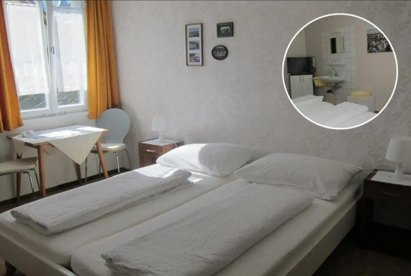 Double Room with Shared Bathroom in Pension Sonne Bed Double Room with Shared Bathroom in Pension Sonne Bed