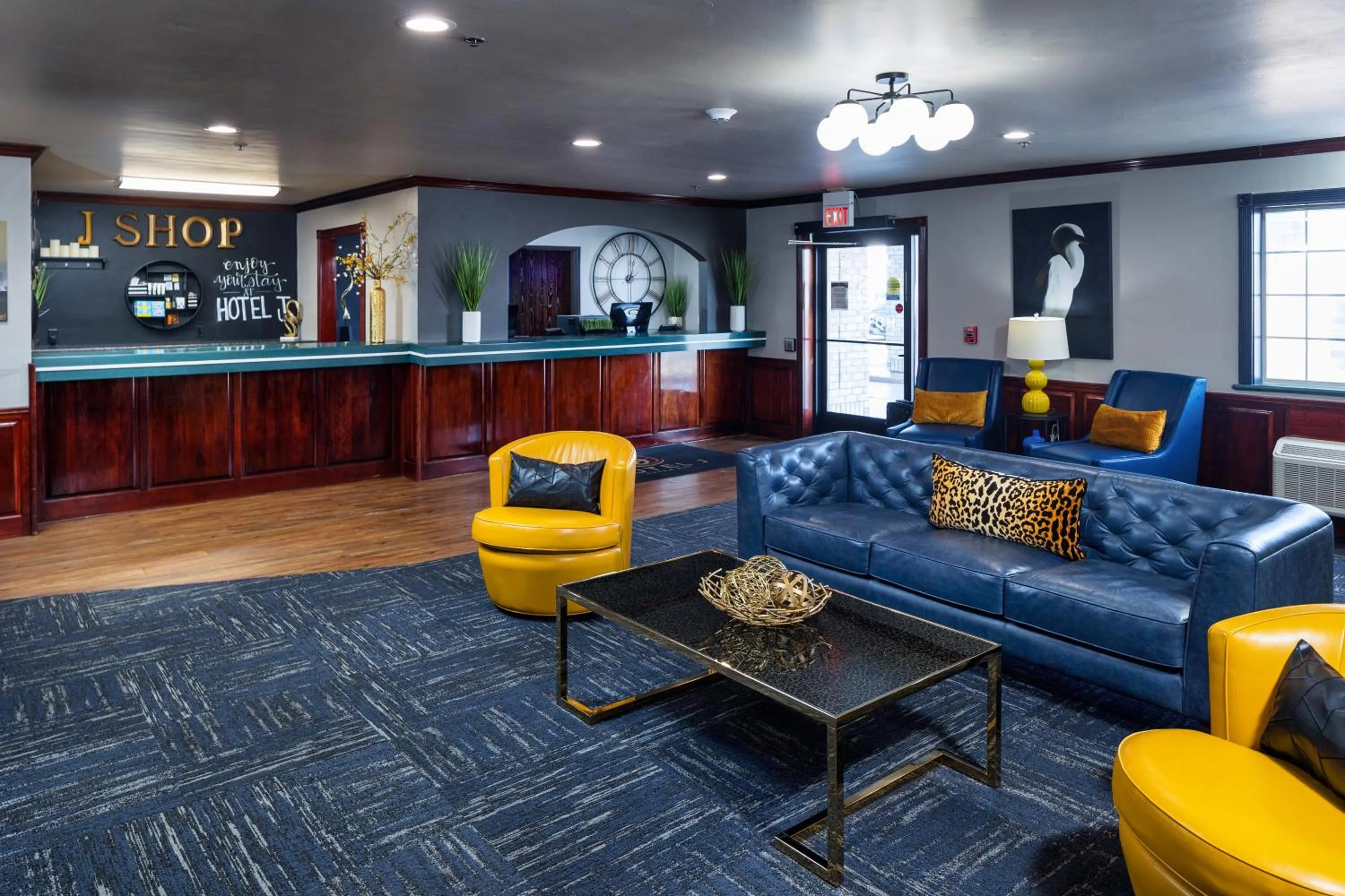 Lobby or reception in Hotel J Green Bay