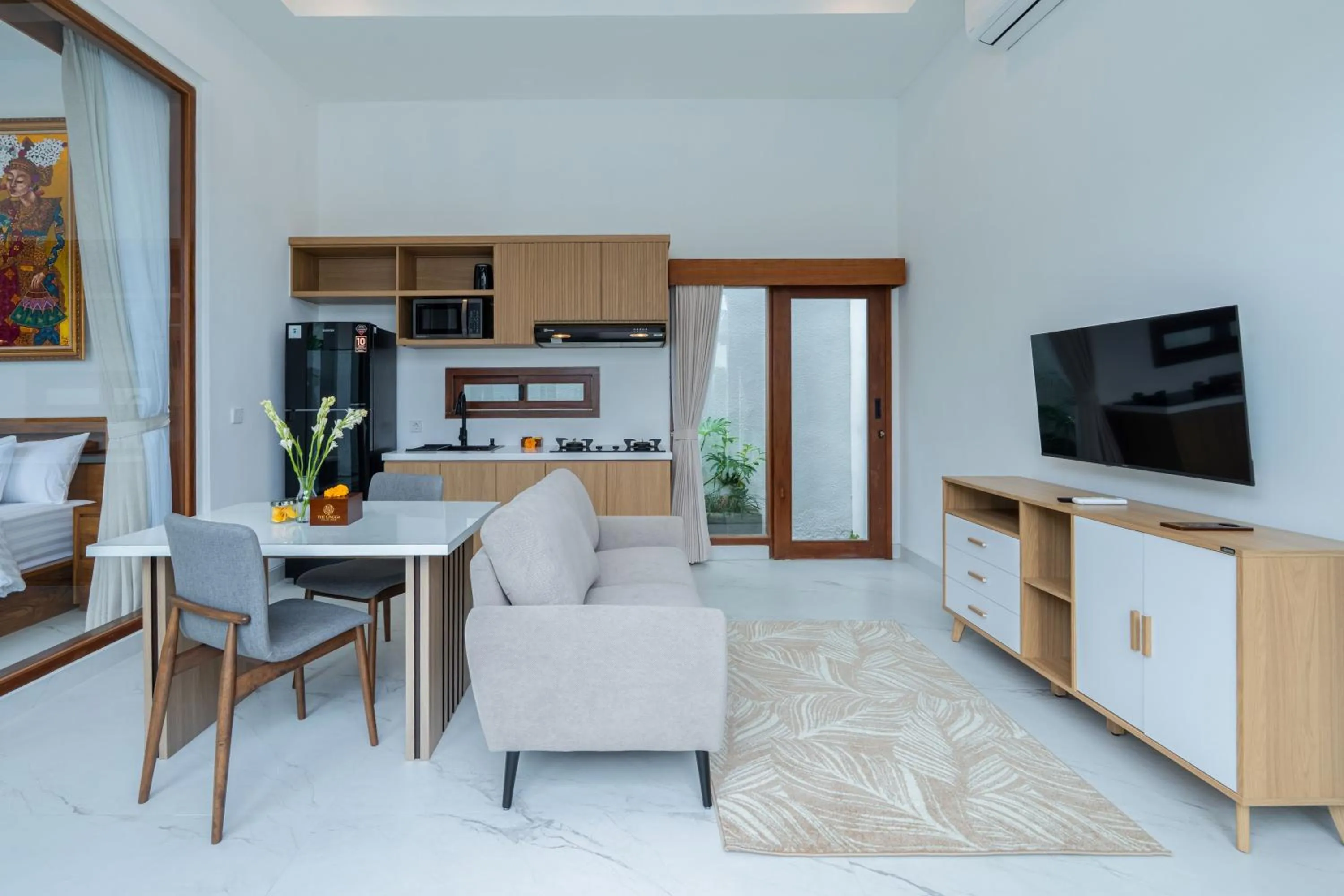 Kitchen or kitchenette in The Lingga Villas Ubud