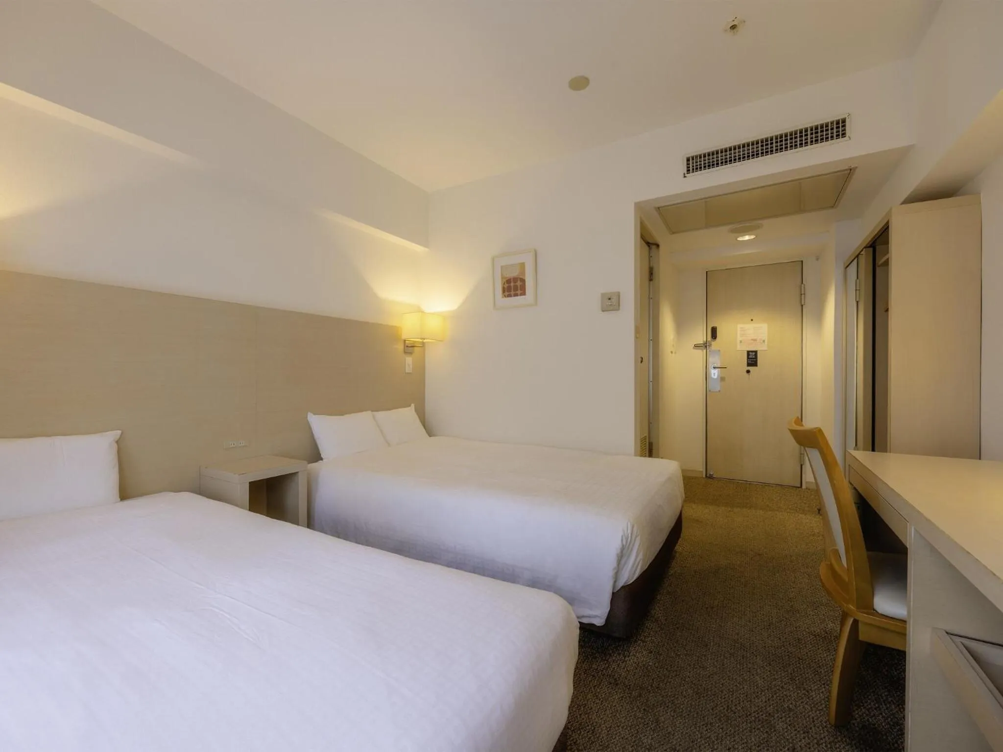 Photo of the whole room, Bed in KOKO HOTEL Tokyo Nishikasai