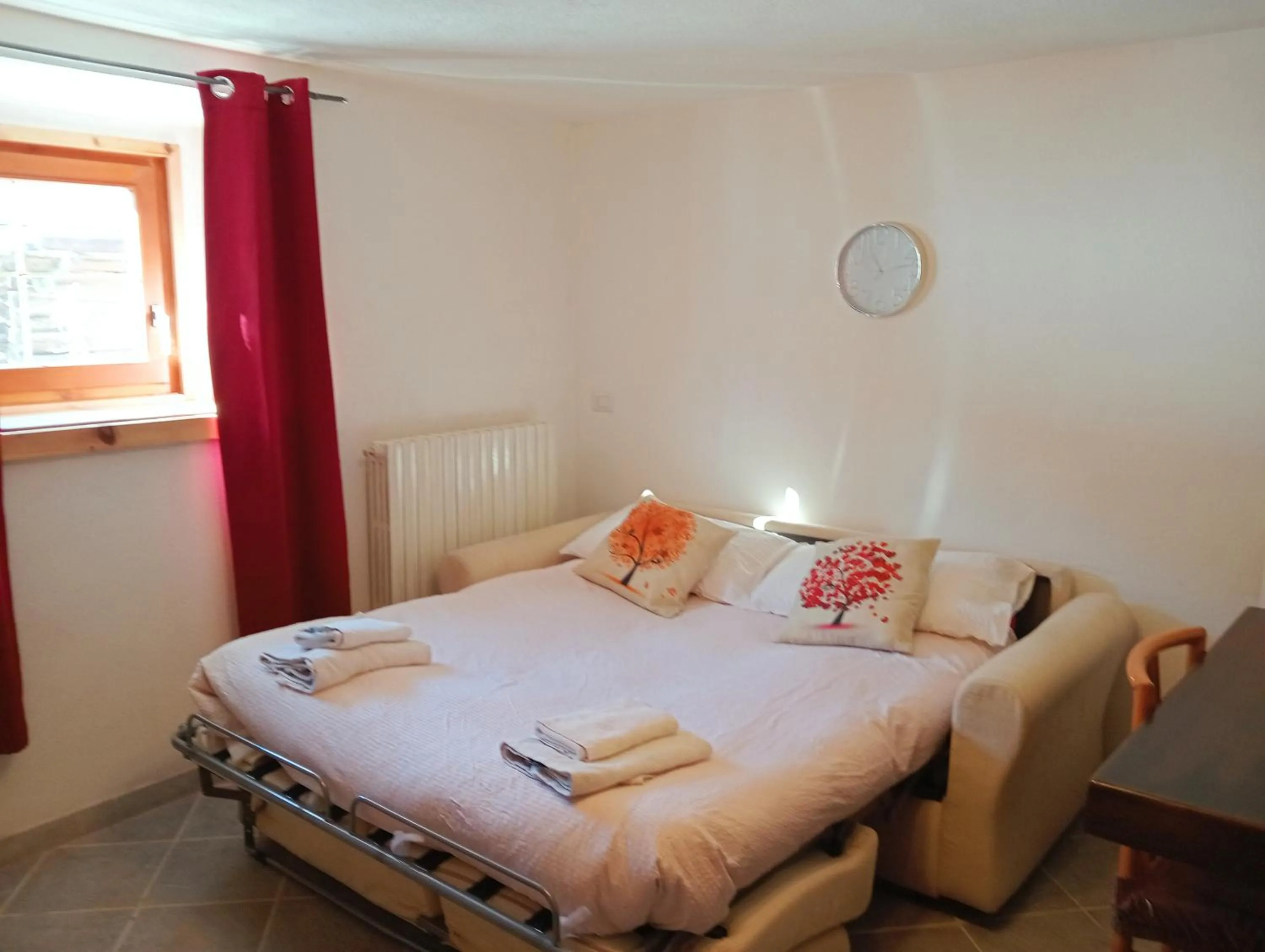 Apartment with Mountain View in canton 520 appartamenti self check in