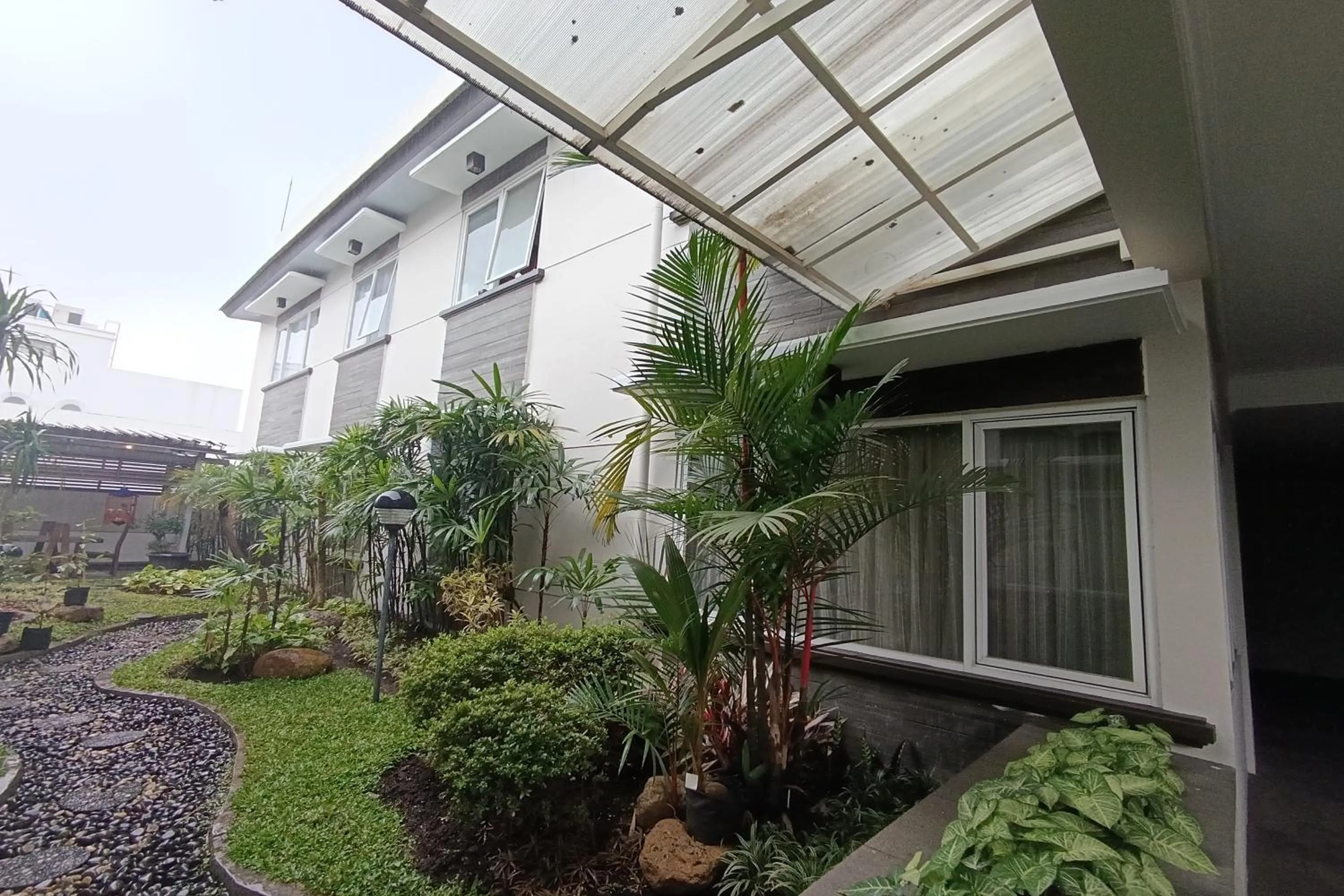 Property building in Cipto Apartment