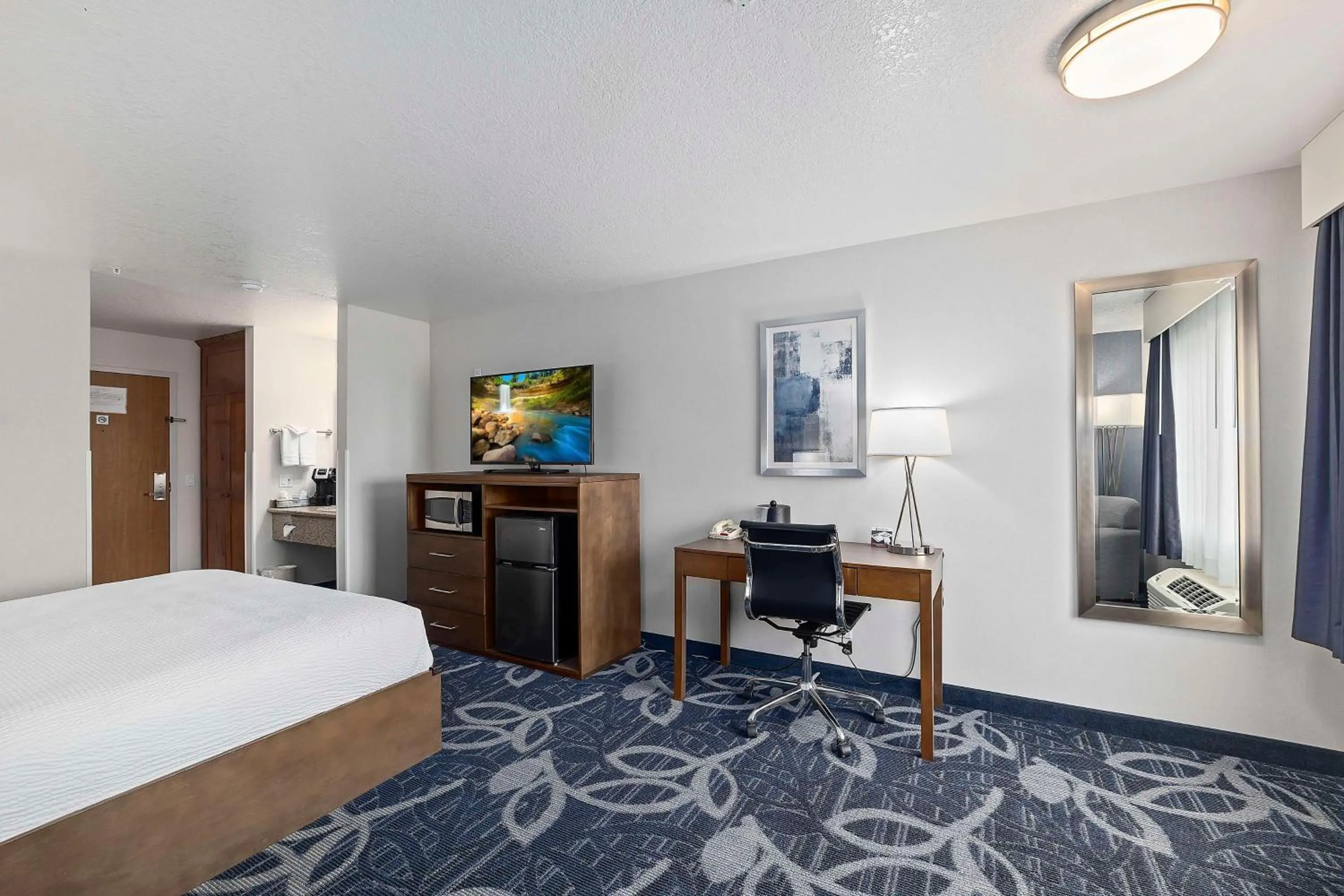 Bedroom, Bed in Best Western Plus Twin Falls Hotel