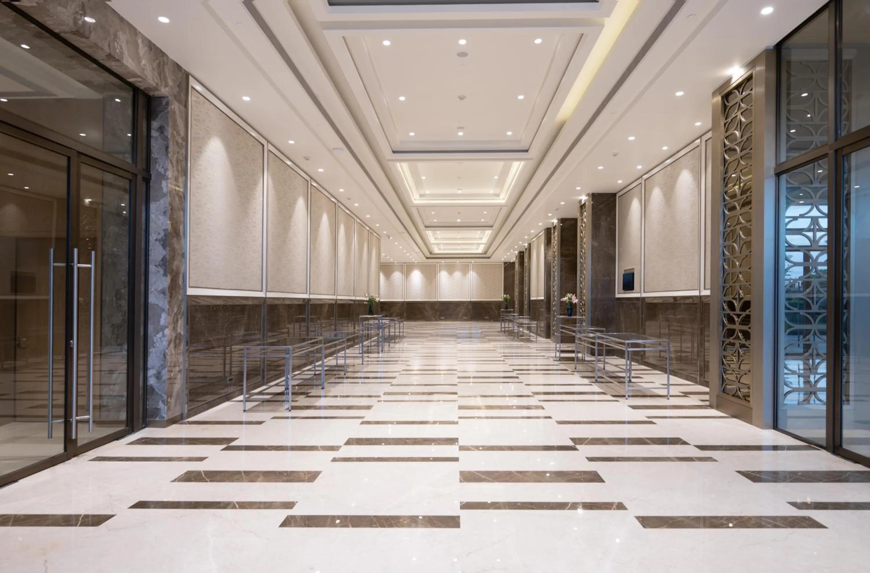 Banquet/Function facilities in Merlis Hotel Coimbatore