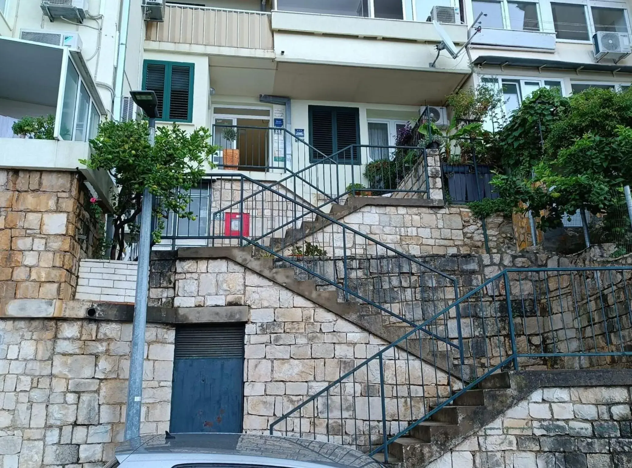 Charming Apartment with Terrace and Old Town View Charming Apartment with Terrace and Old Town View