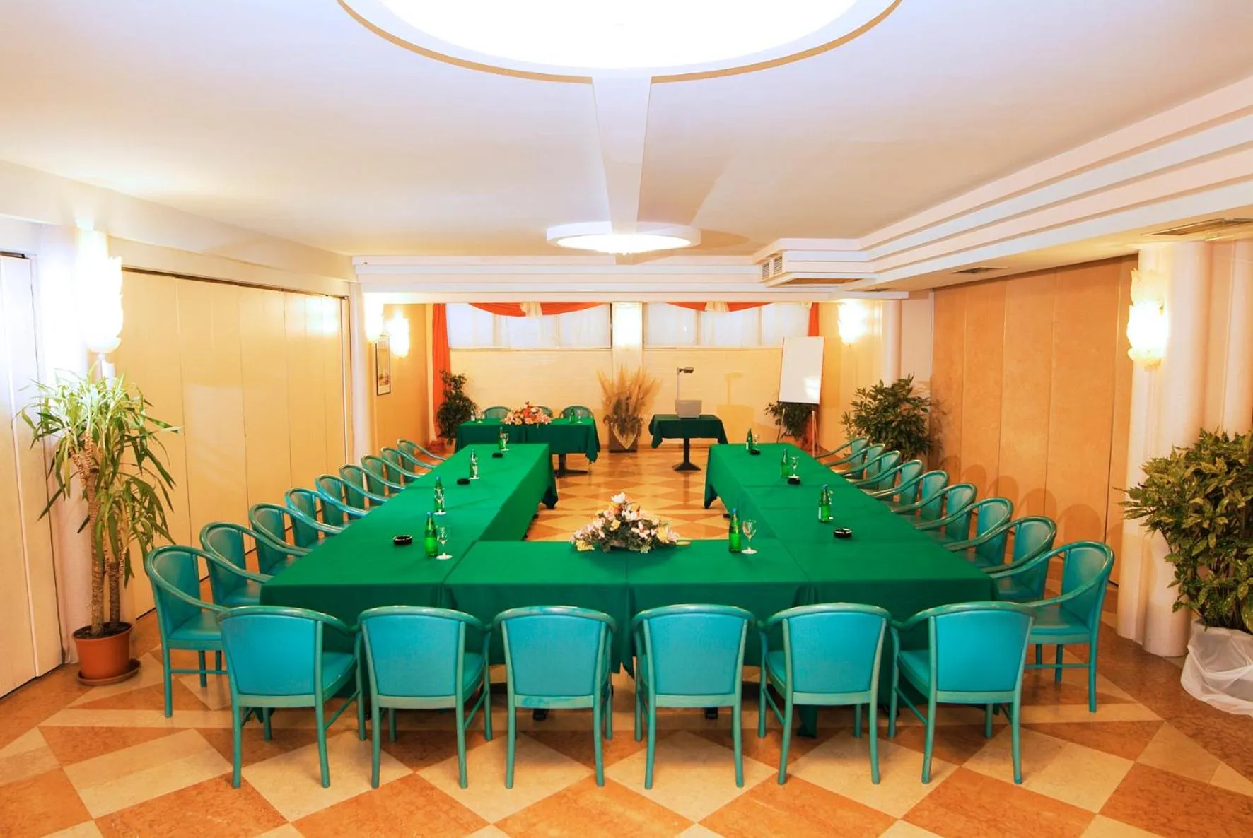 Meeting/conference room in Park Hotel Oasi