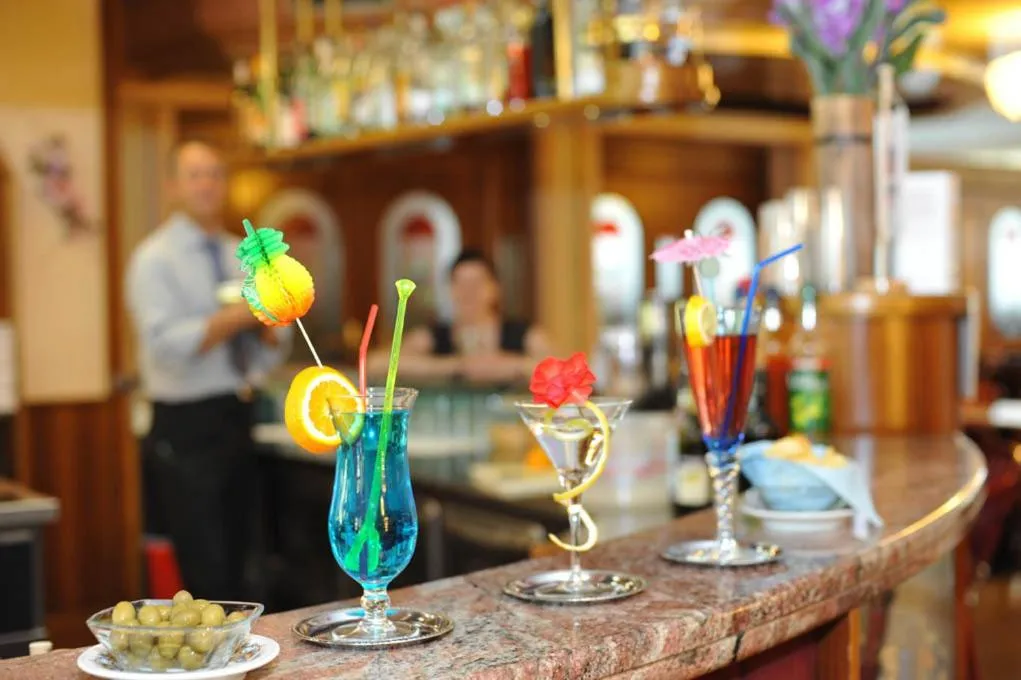 Lounge or bar in Park Hotel Oasi