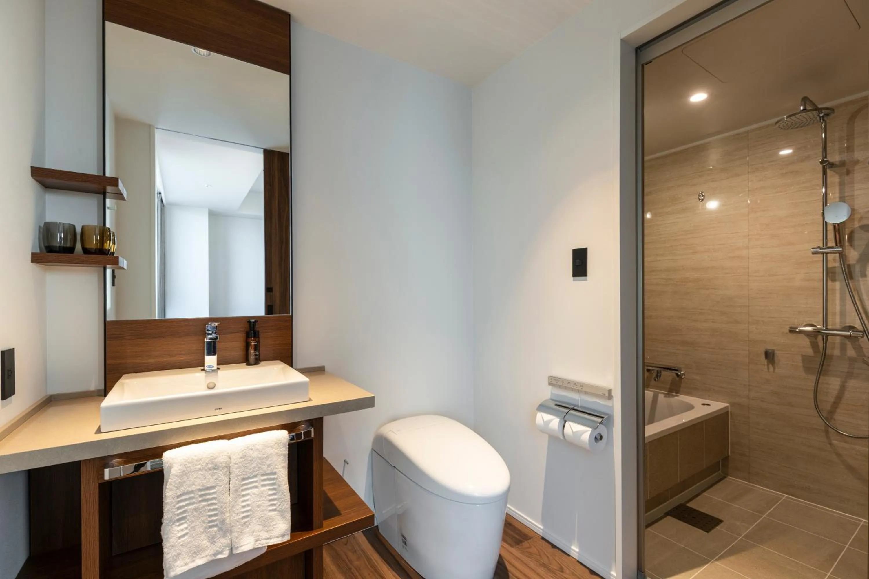 Toilet in The Gate Hotel Sapporo by Hulic