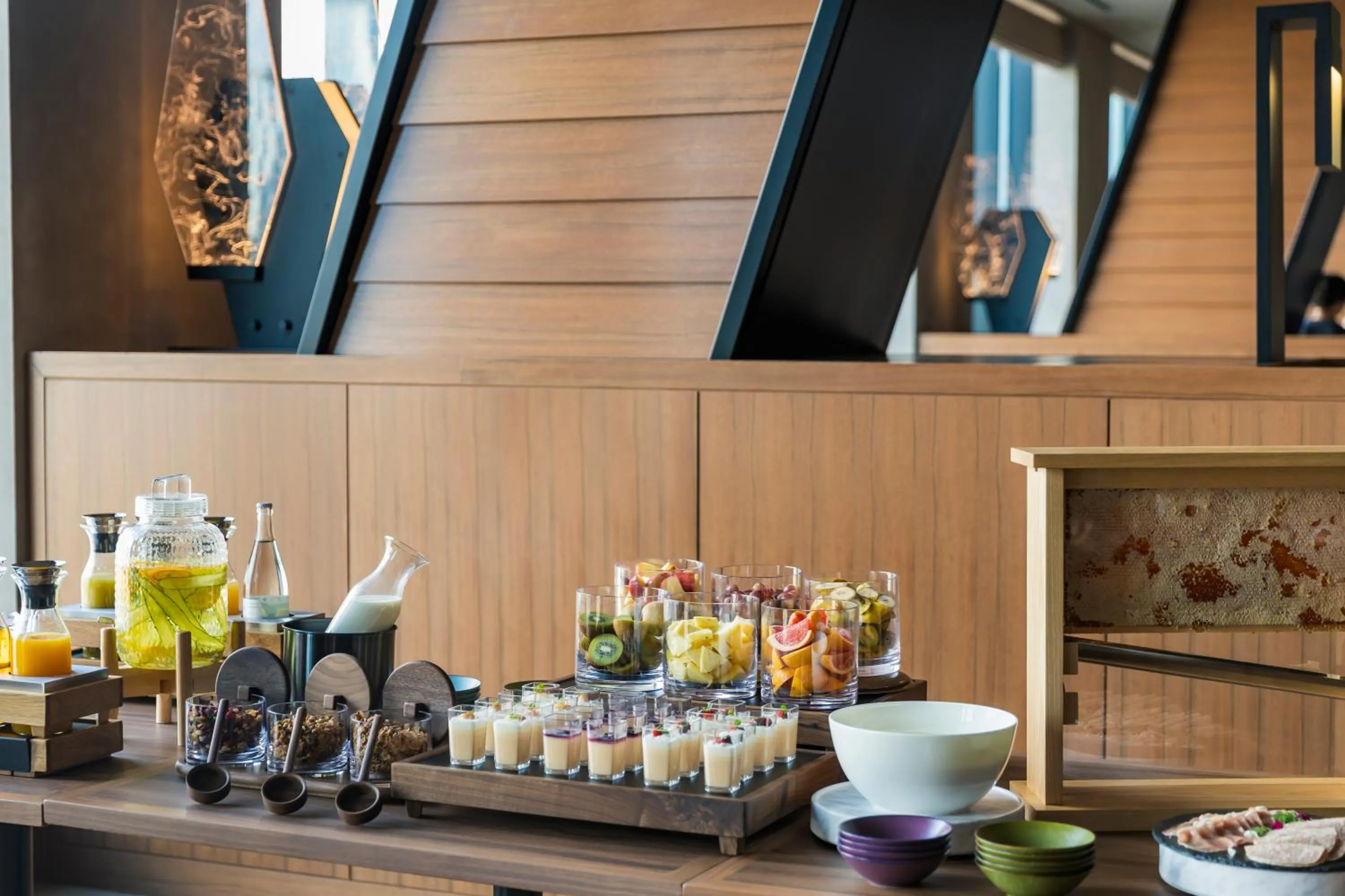 Food and drinks in The Gate Hotel Sapporo by Hulic