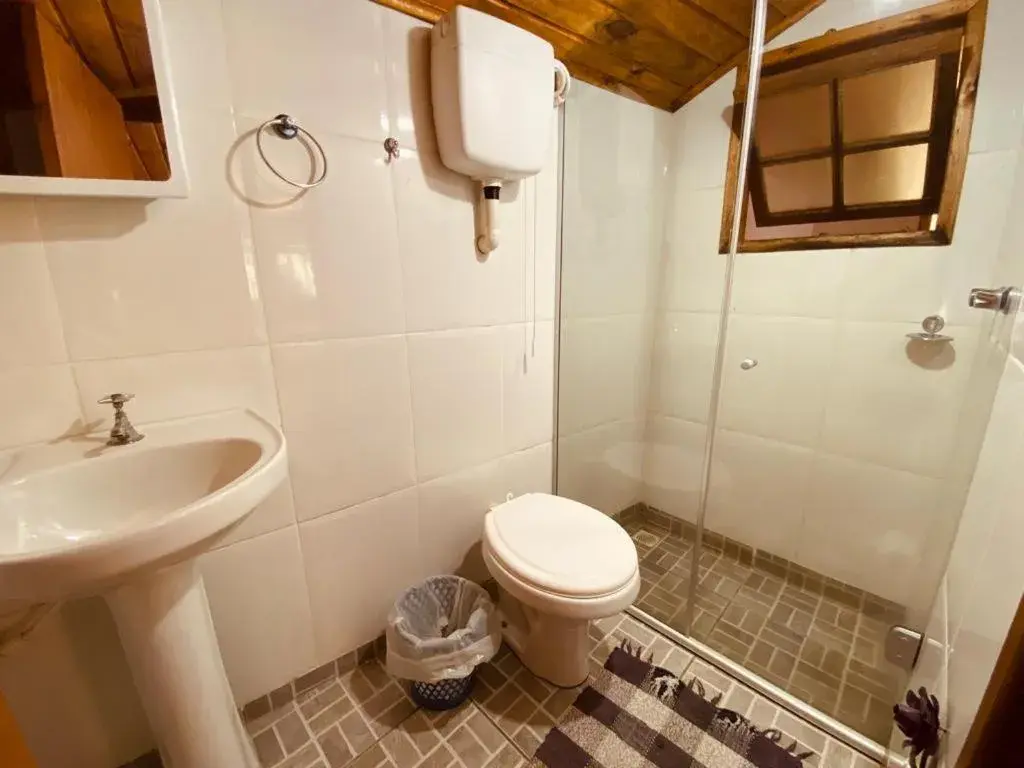Classic Quadruple Room in Pousada Cantinho da Montanha Classic Quadruple Room in Pousada Cantinho da Montanha