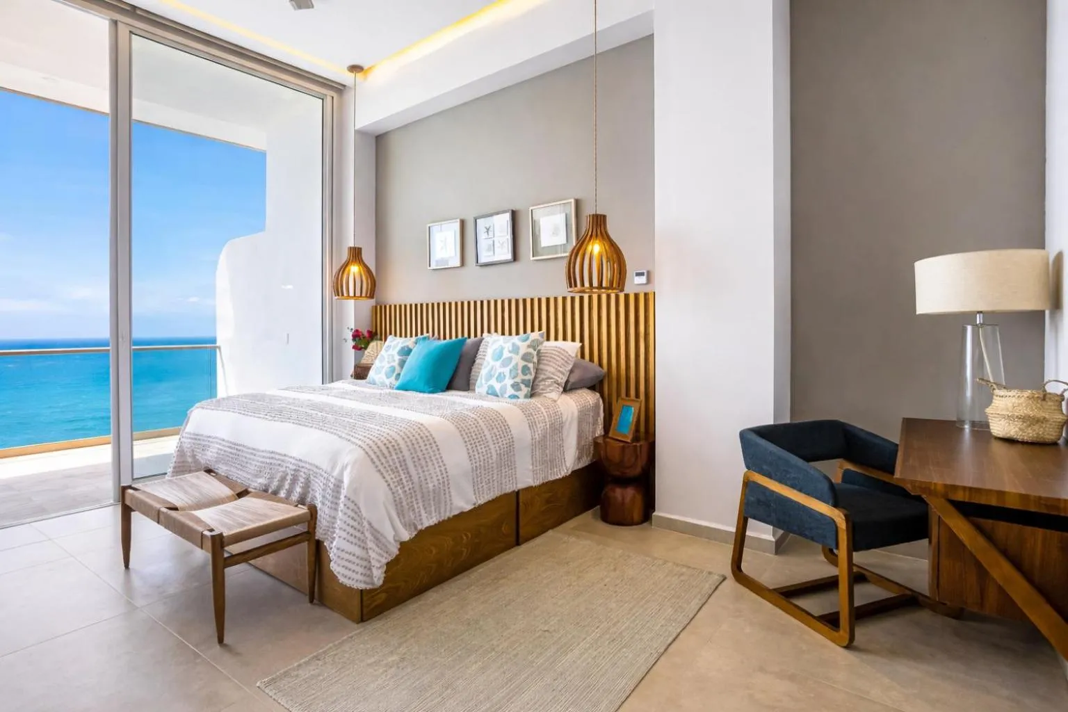 Panoramic Oceanview Luxury 4BR Penthouse