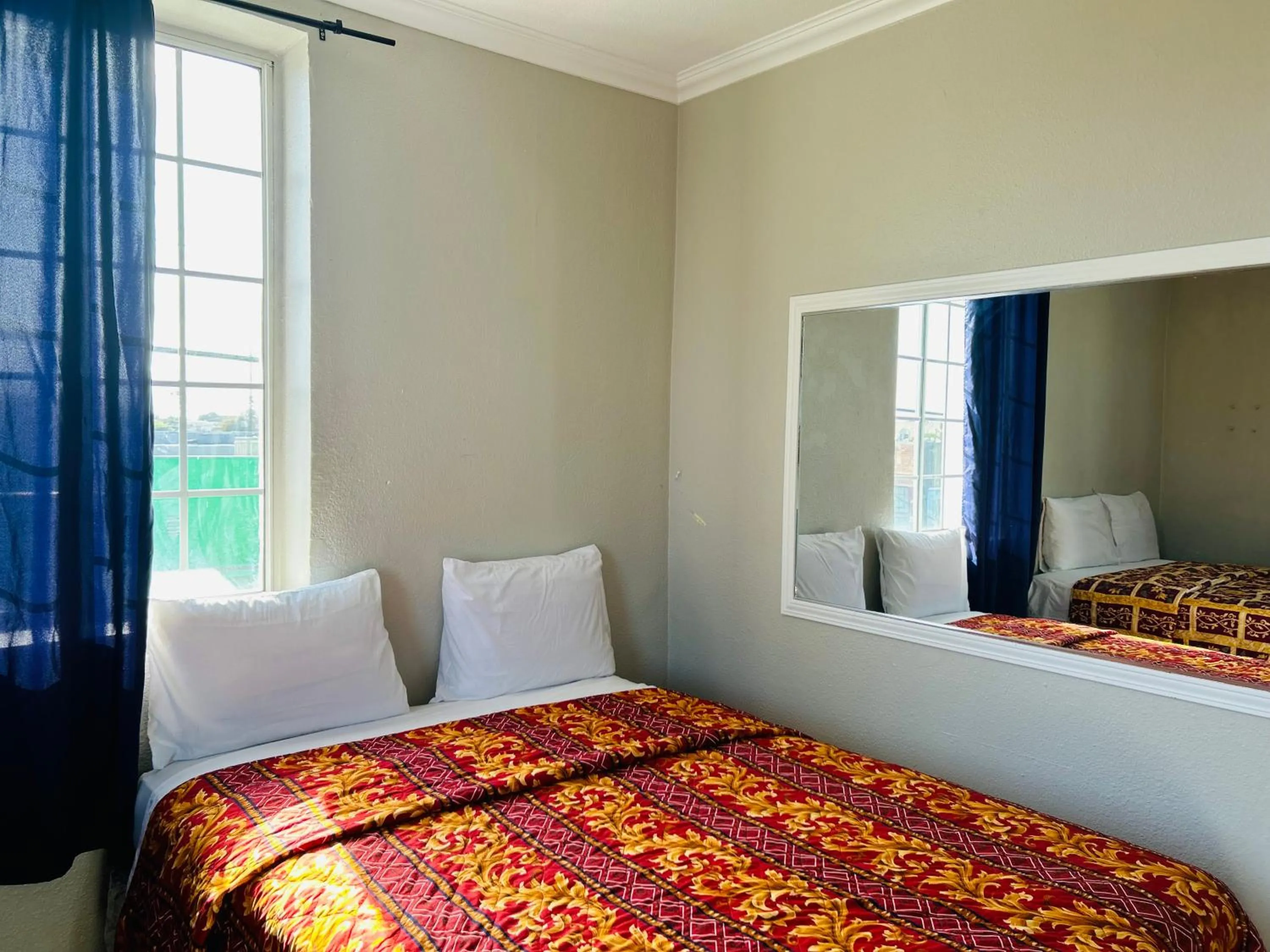 Bed in Plaza Hotel Gardena