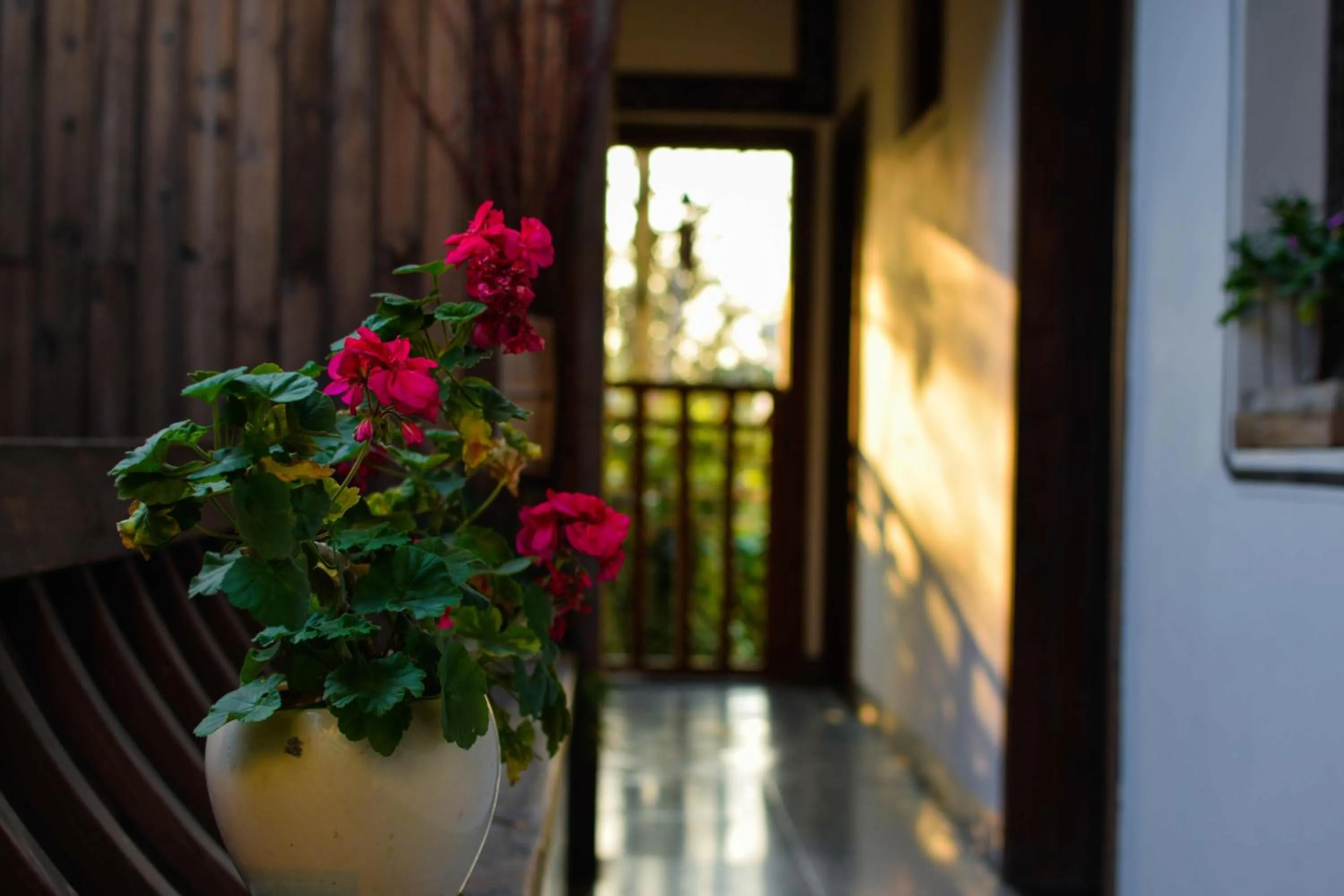 September Huizhou Inn