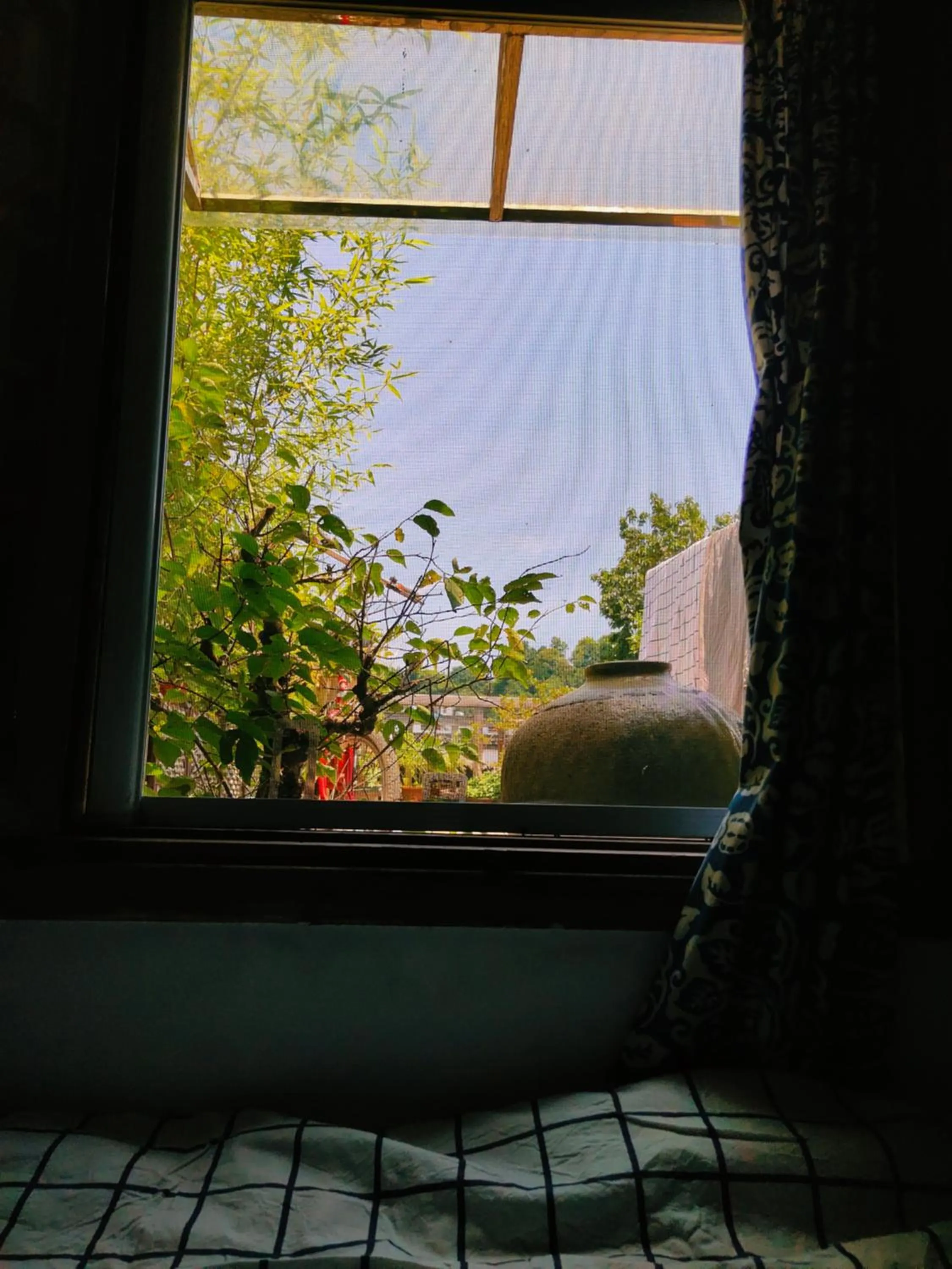 September Huizhou Inn